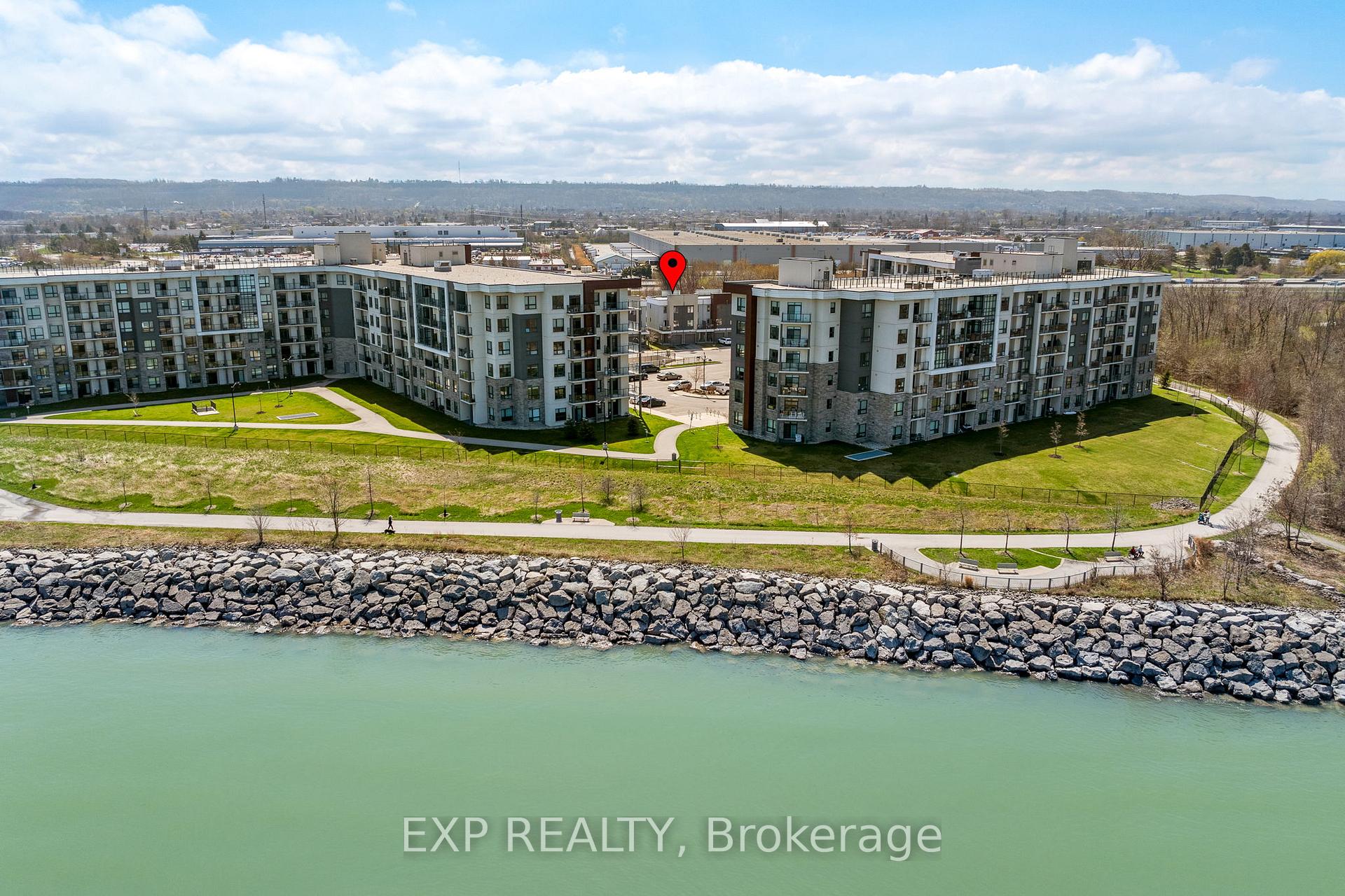 Photo 31 of Unit 6, 115 Shoreview Place, Hamilton, Lakeshore — HOMEH