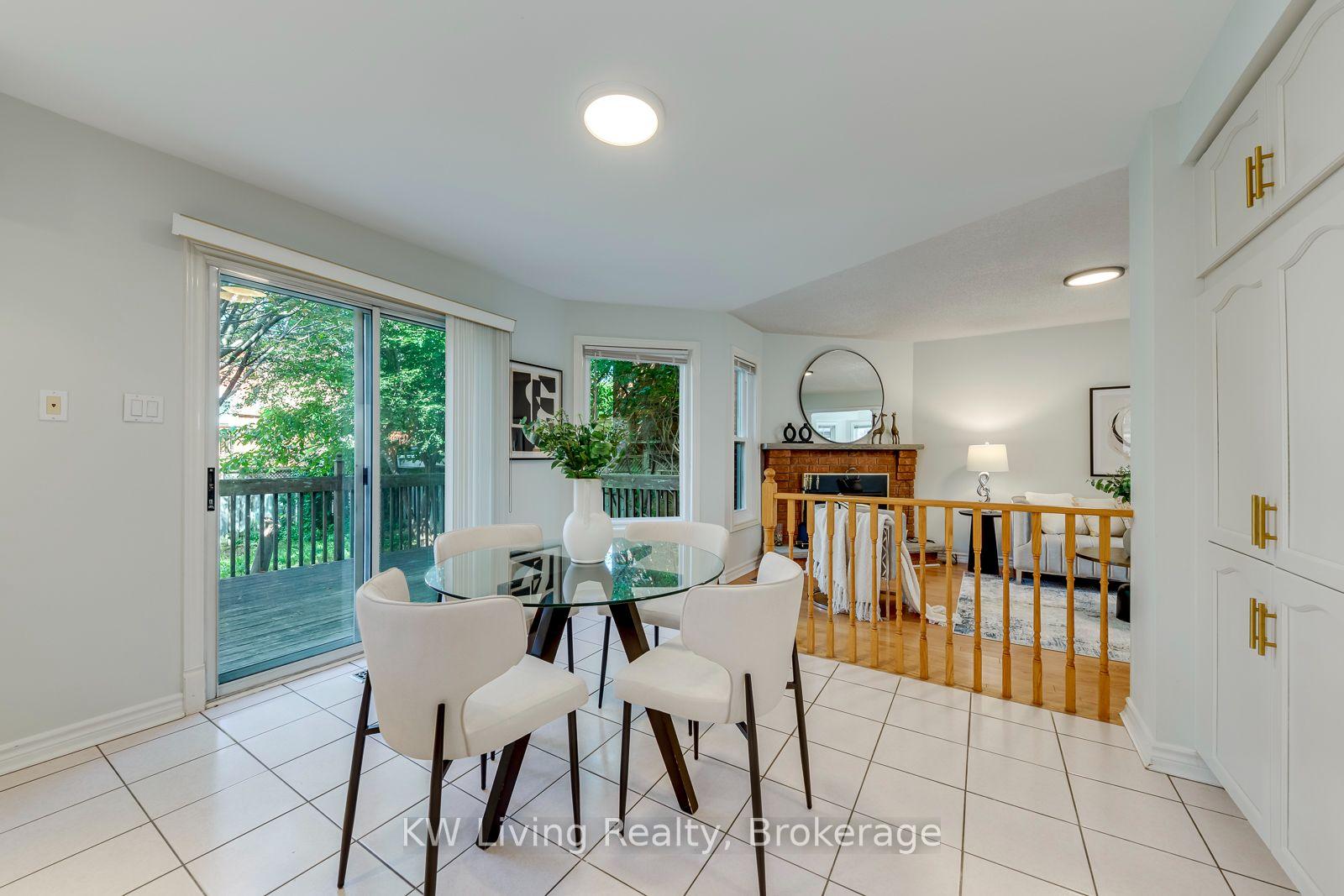Photo 28 of 531 Avonwick Avenue, Mississauga, Hurontario — HOMEH