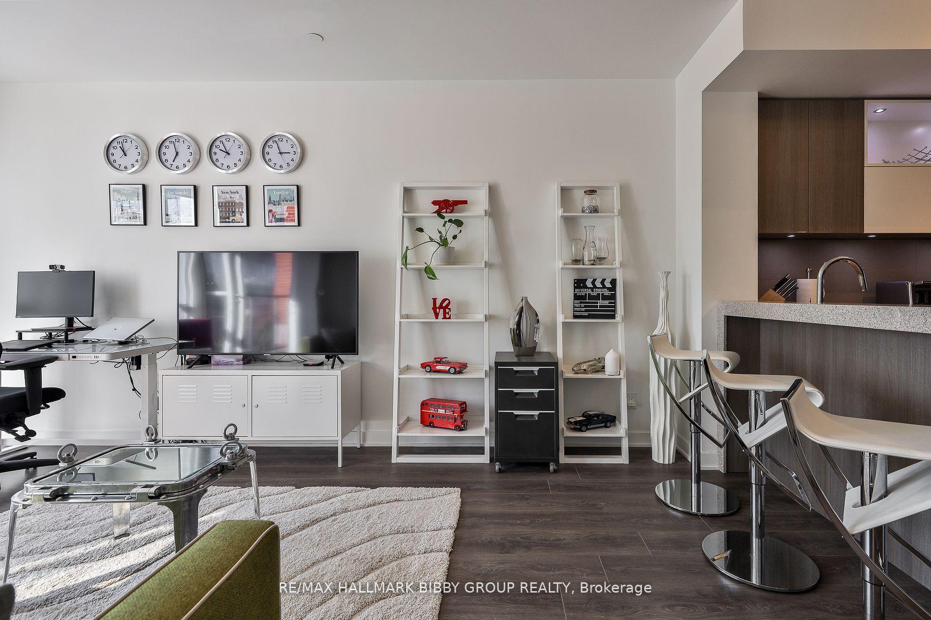 Photo 6 of Unit 307, 170 Sumach Street, Toronto, Regent Park — HOMEH