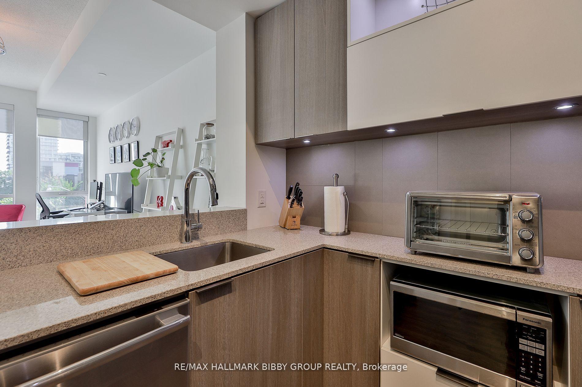 Photo 13 of Unit 307, 170 Sumach Street, Toronto, Regent Park — HOMEH