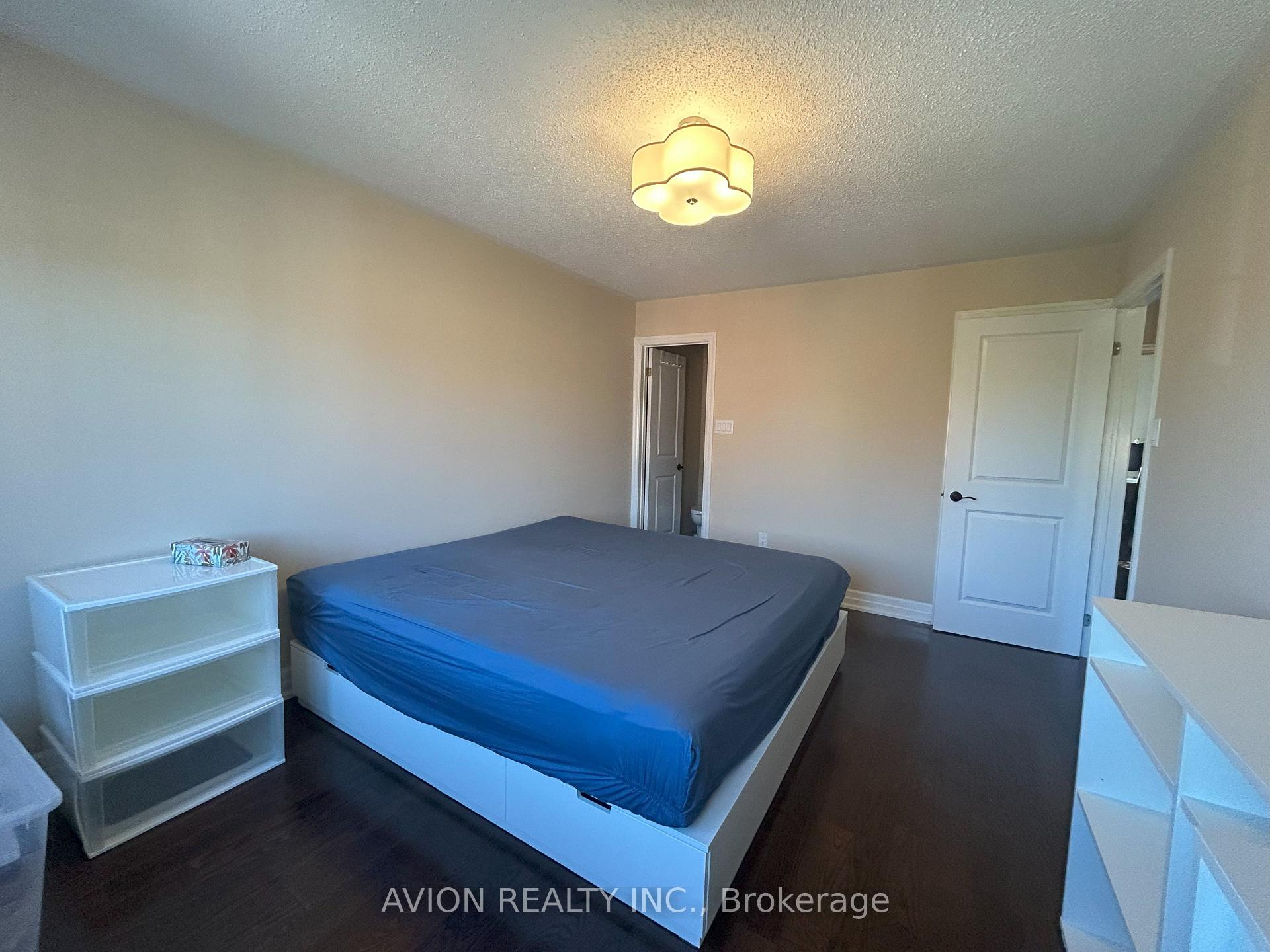 Photo 12 of Unit 37, 95 Weldrick Avenue, Richmond Hill, Observatory — HOMEH
