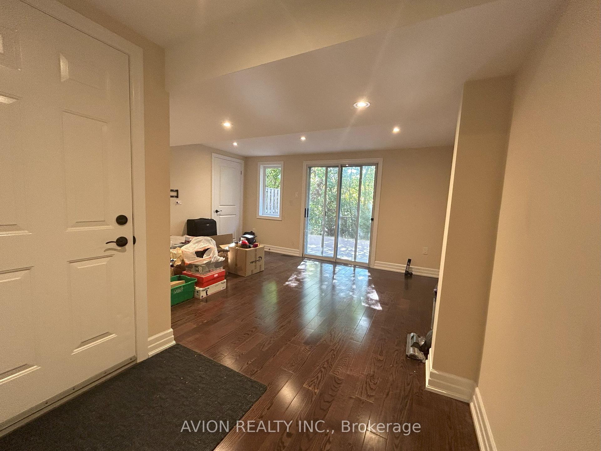 Photo 22 of Unit 37, 95 Weldrick Avenue, Richmond Hill, Observatory — HOMEH