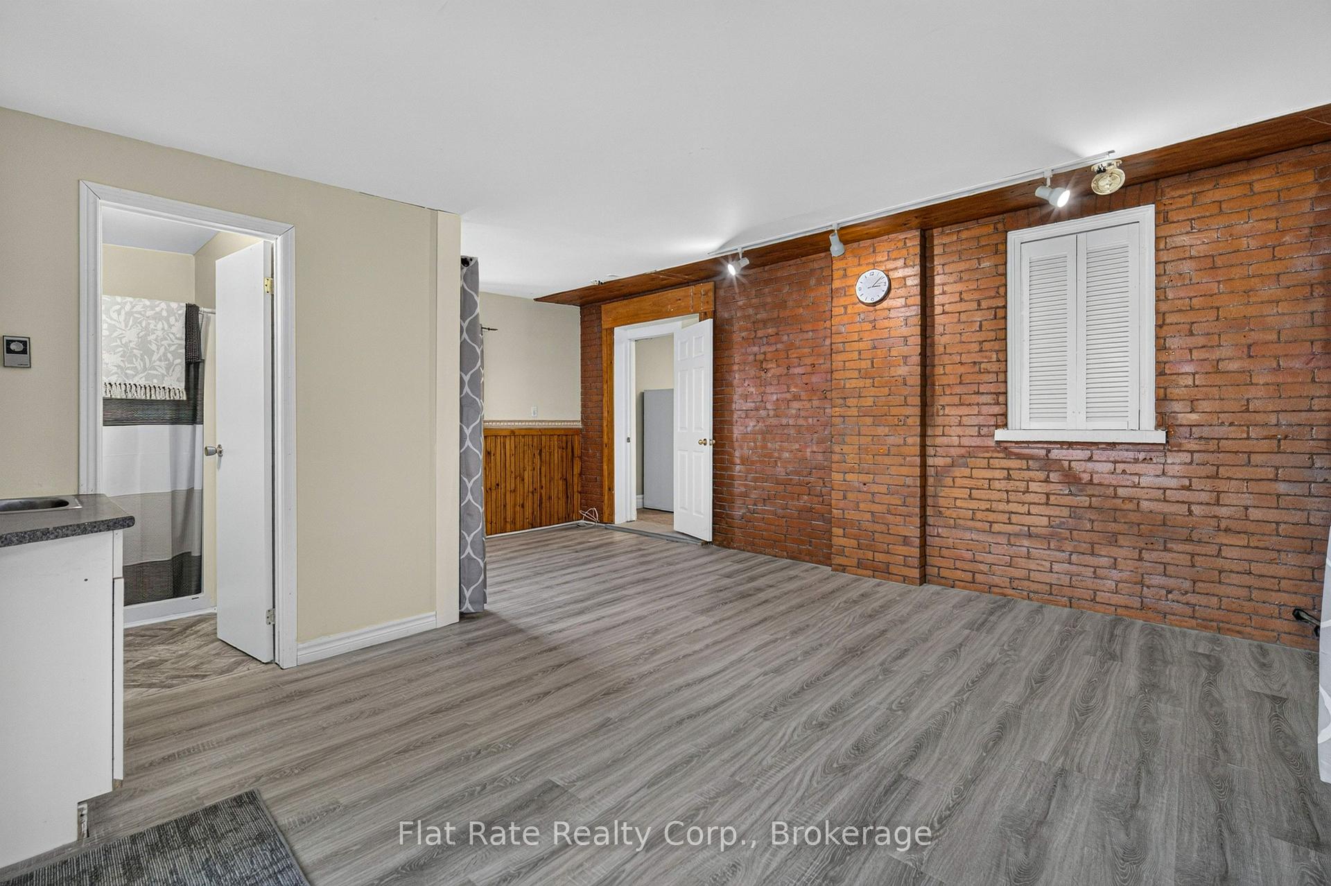 Photo 16 of 660 George Street N, Peterborough, Town Ward 3 — HOMEH