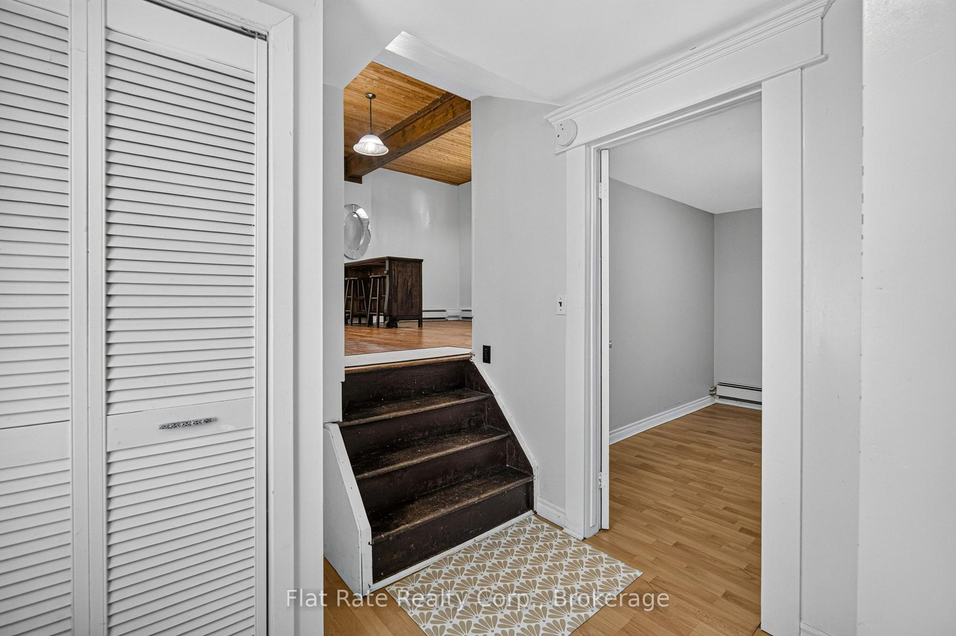 Photo 24 of 660 George Street N, Peterborough, Town Ward 3 — HOMEH