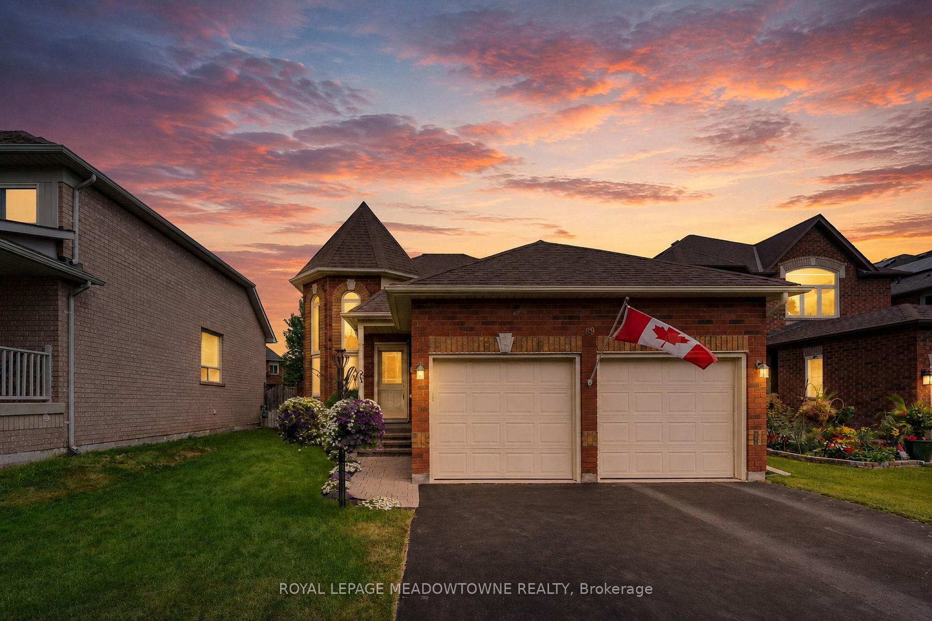 Photo 1 of 89 Standish Street, Halton Hills, Georgetown — HOMEH