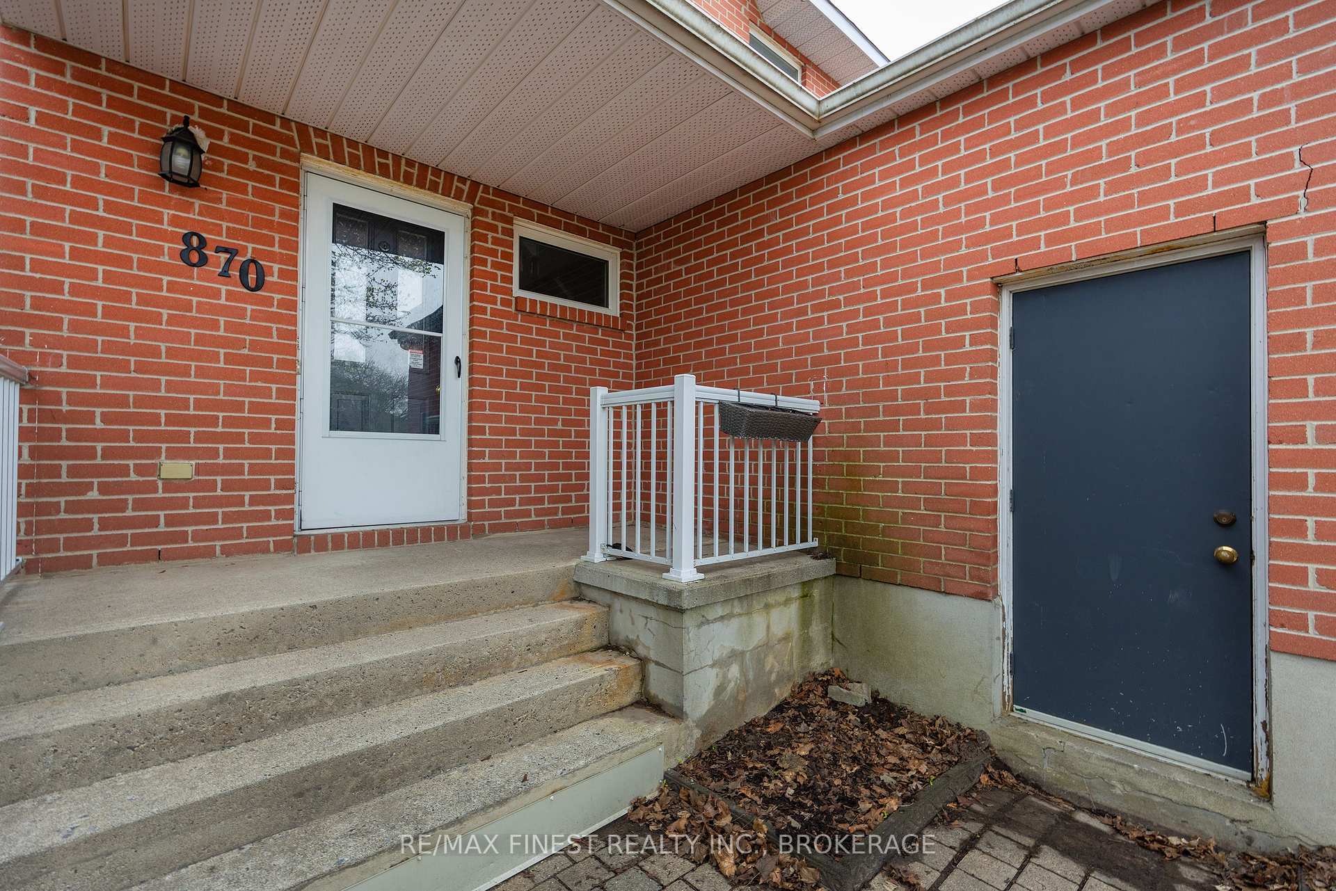 Photo 4 of 870 Walker Court, Kingston, East Gardiners Rd — HOMEH
