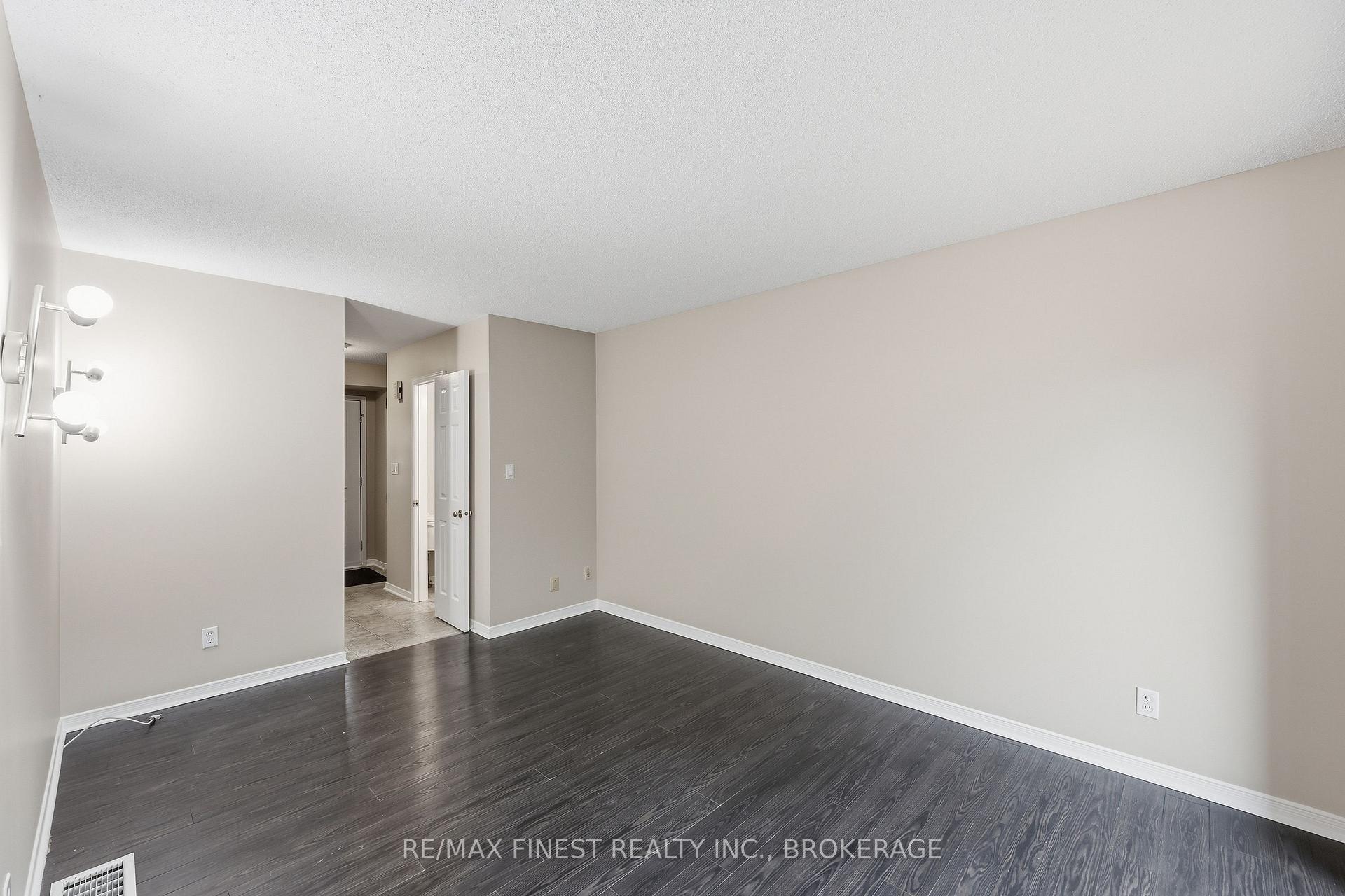 Photo 15 of 870 Walker Court, Kingston, East Gardiners Rd — HOMEH
