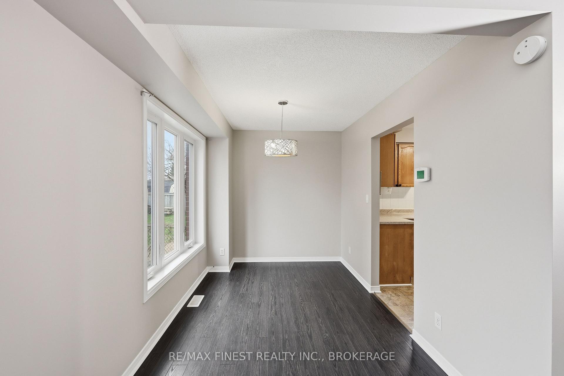 Photo 16 of 870 Walker Court, Kingston, East Gardiners Rd — HOMEH