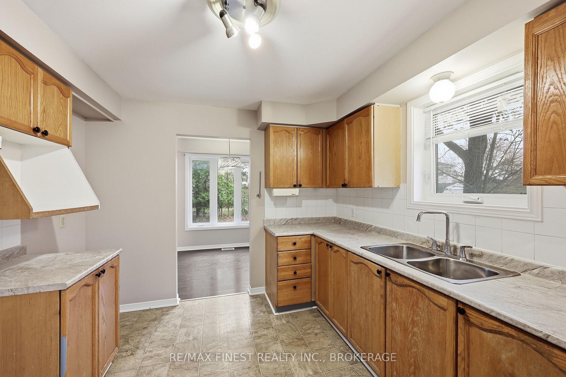 Photo 21 of 870 Walker Court, Kingston, East Gardiners Rd — HOMEH