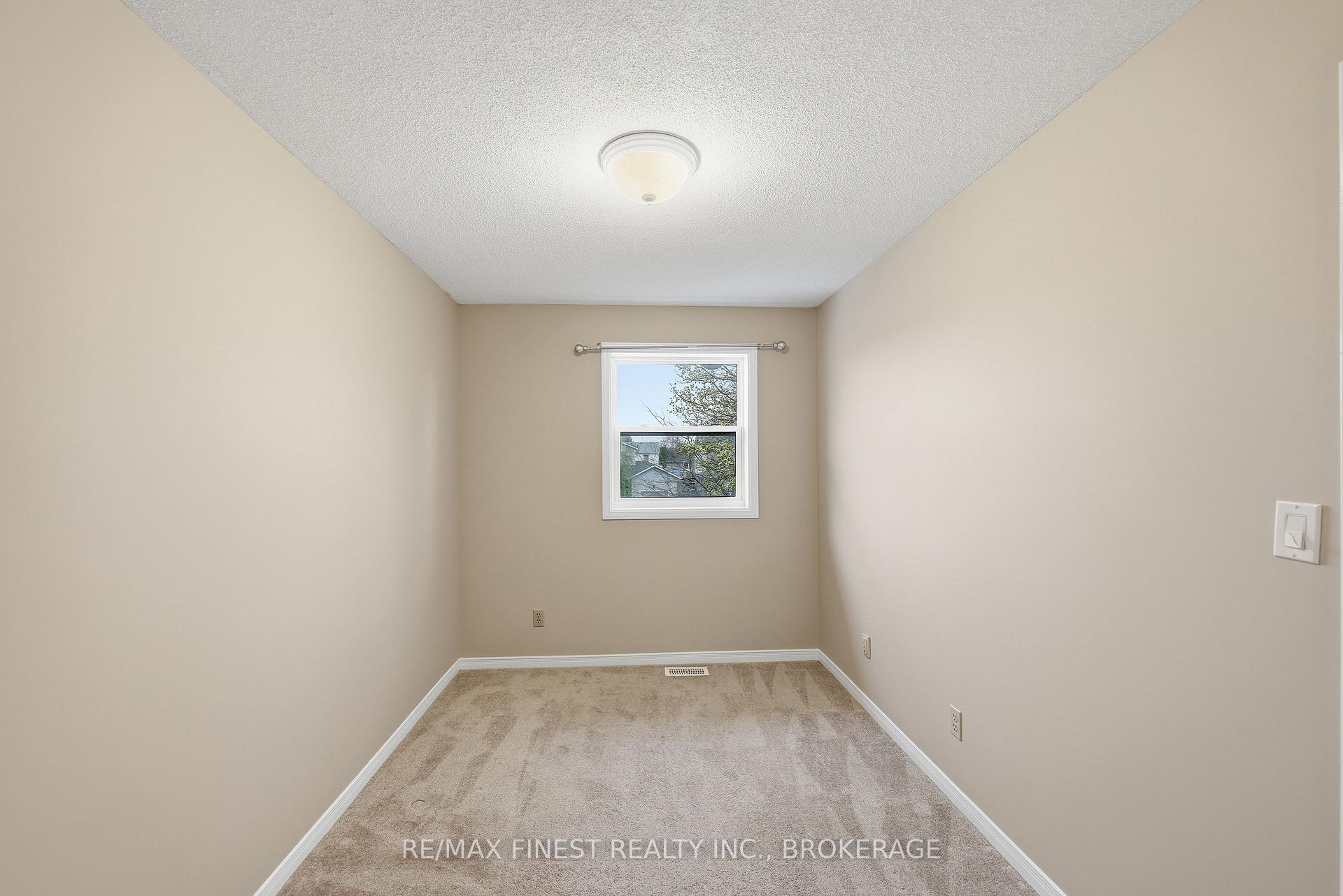 Photo 27 of 870 Walker Court, Kingston, East Gardiners Rd — HOMEH