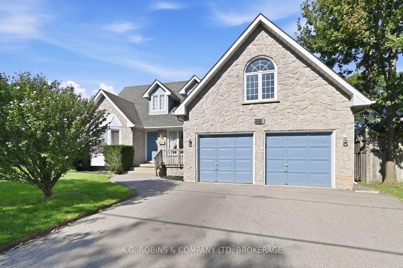 Photo 1 of 381 Kerman Avenue, Grimsby, Grimsby Beach — HOMEH