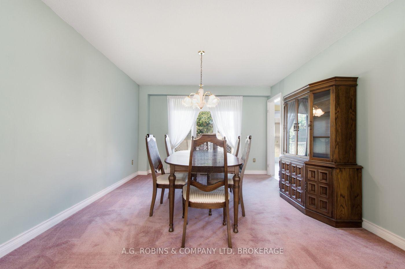 Photo 17 of 381 Kerman Avenue, Grimsby, Grimsby Beach — HOMEH