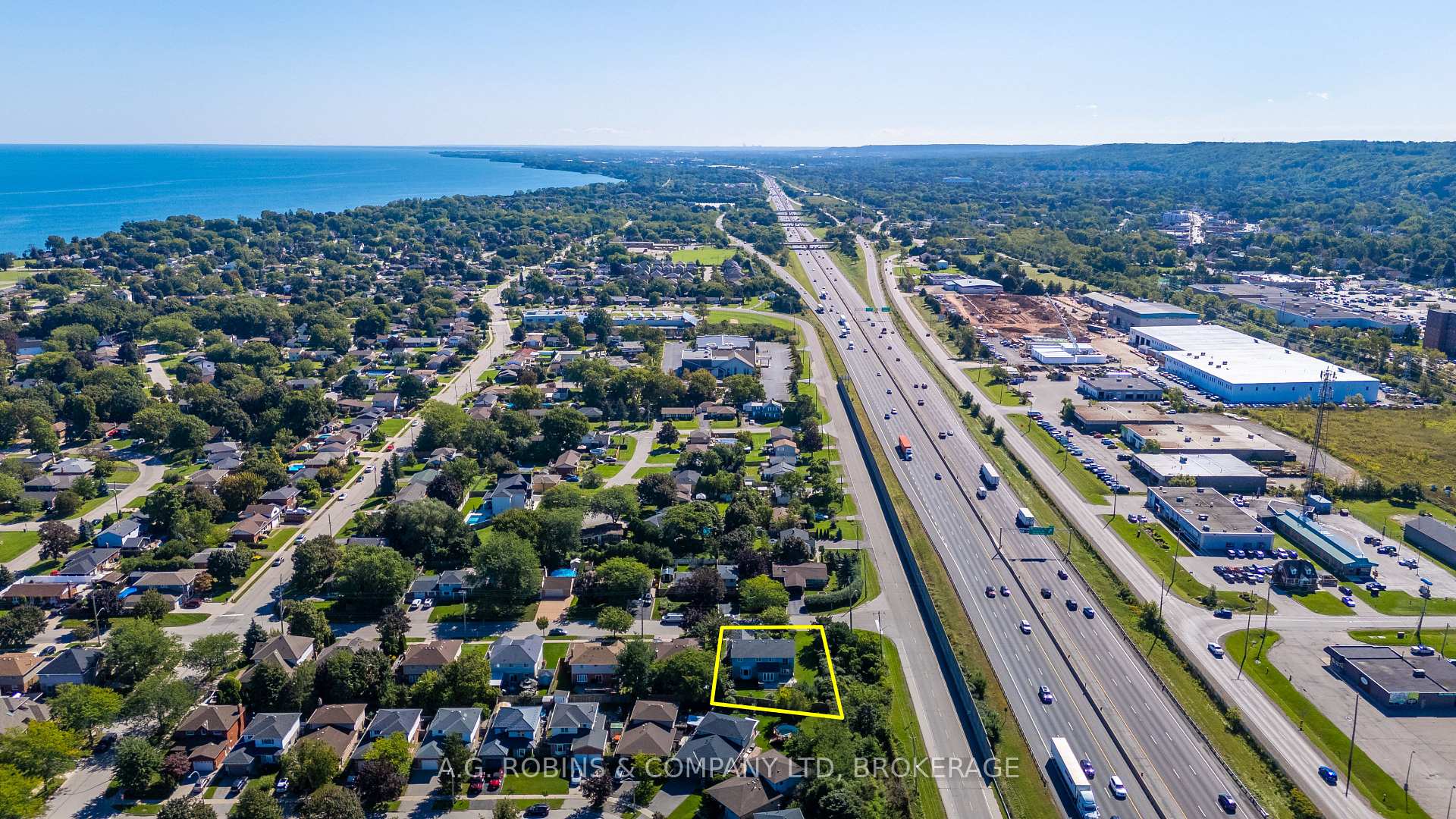 Photo 41 of 381 Kerman Avenue, Grimsby, Grimsby Beach — HOMEH