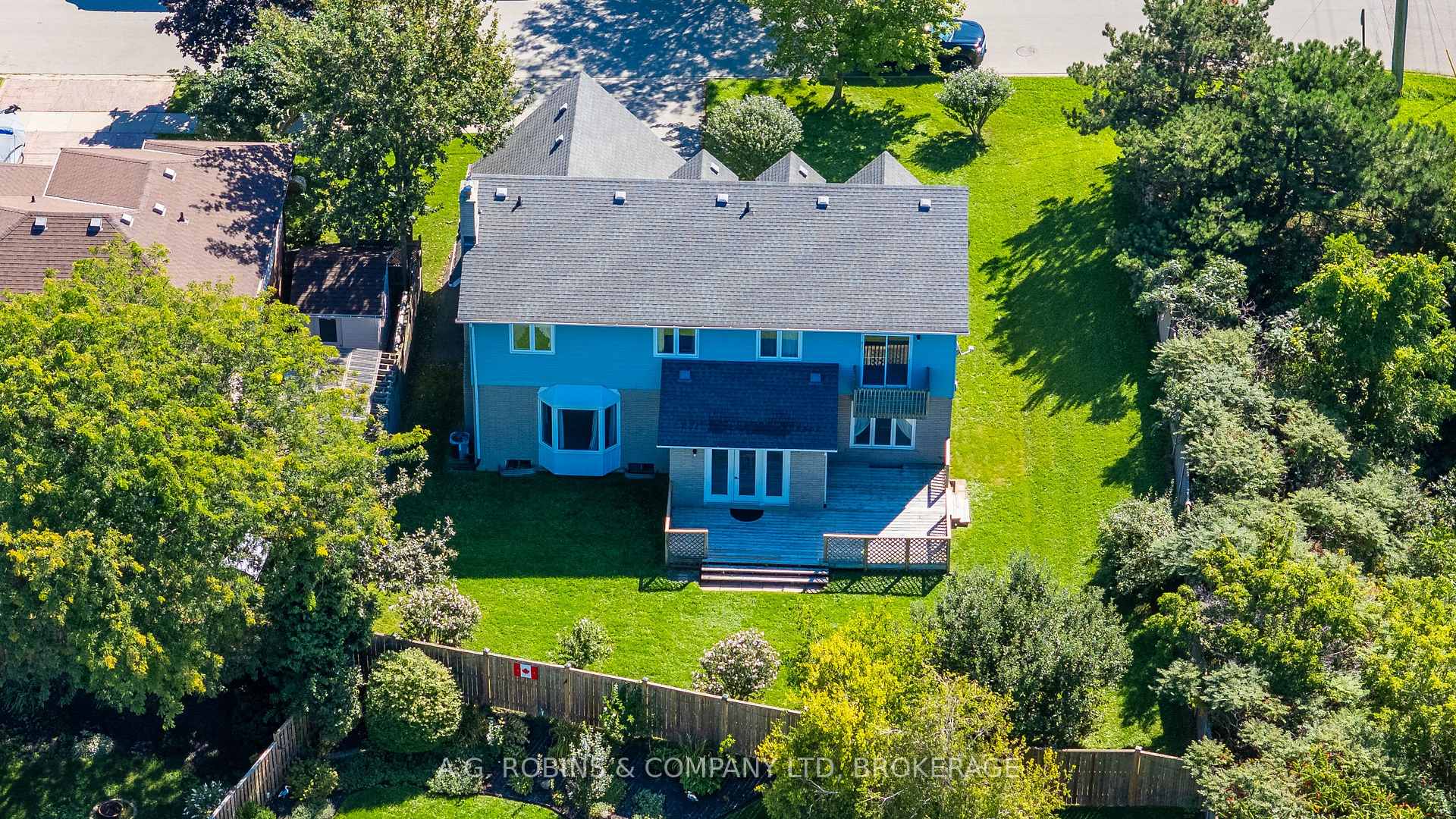 Photo 45 of 381 Kerman Avenue, Grimsby, Grimsby Beach — HOMEH