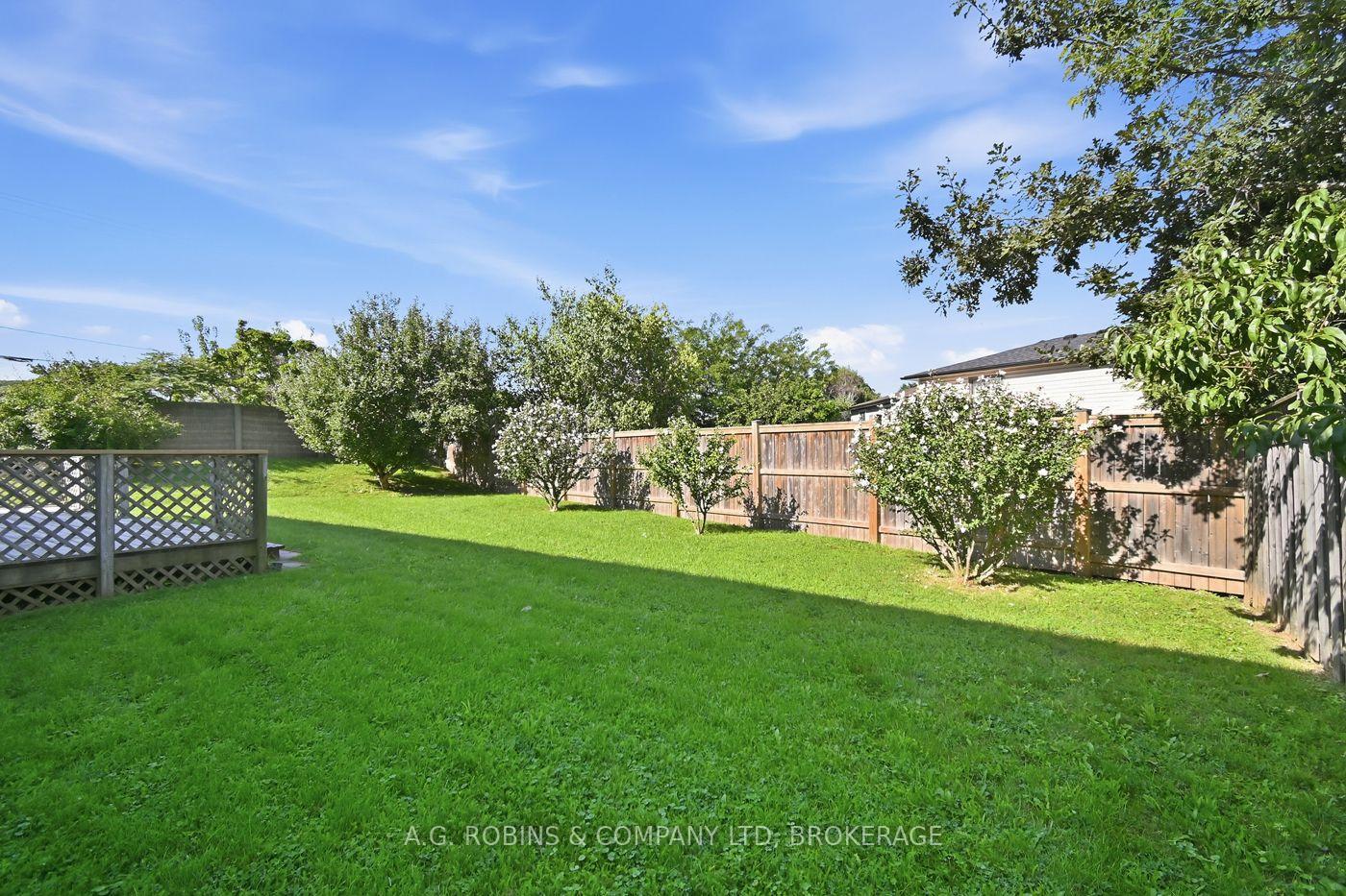 Photo 50 of 381 Kerman Avenue, Grimsby, Grimsby Beach — HOMEH