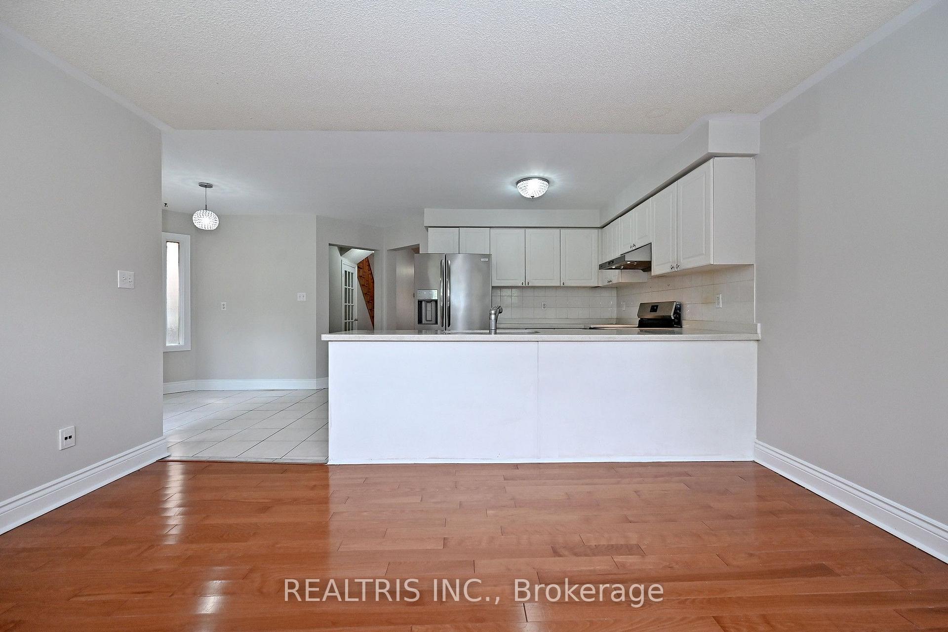Photo 15 of 101 Booth Crescent N, Ajax, Central — HOMEH