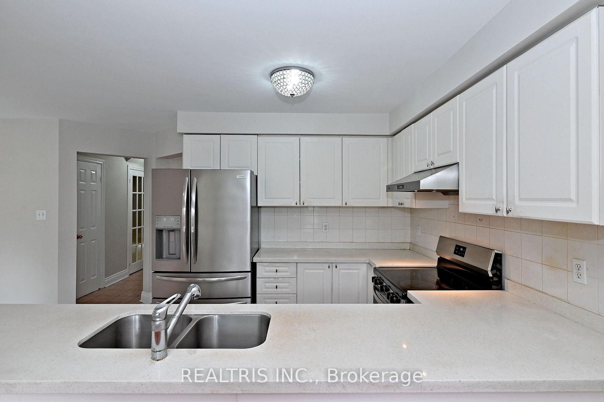 Photo 17 of 101 Booth Crescent N, Ajax, Central — HOMEH