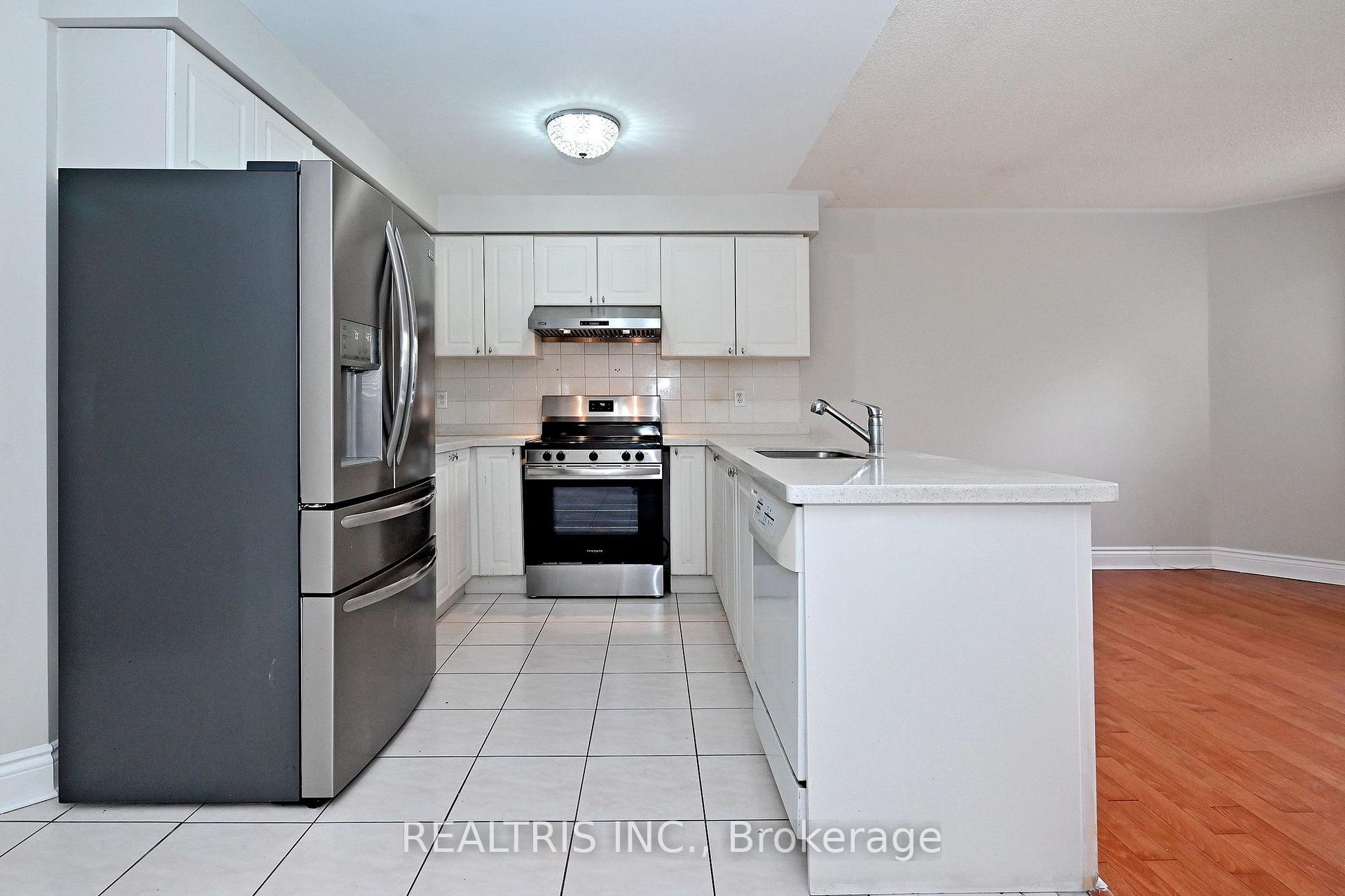 Photo 18 of 101 Booth Crescent N, Ajax, Central — HOMEH