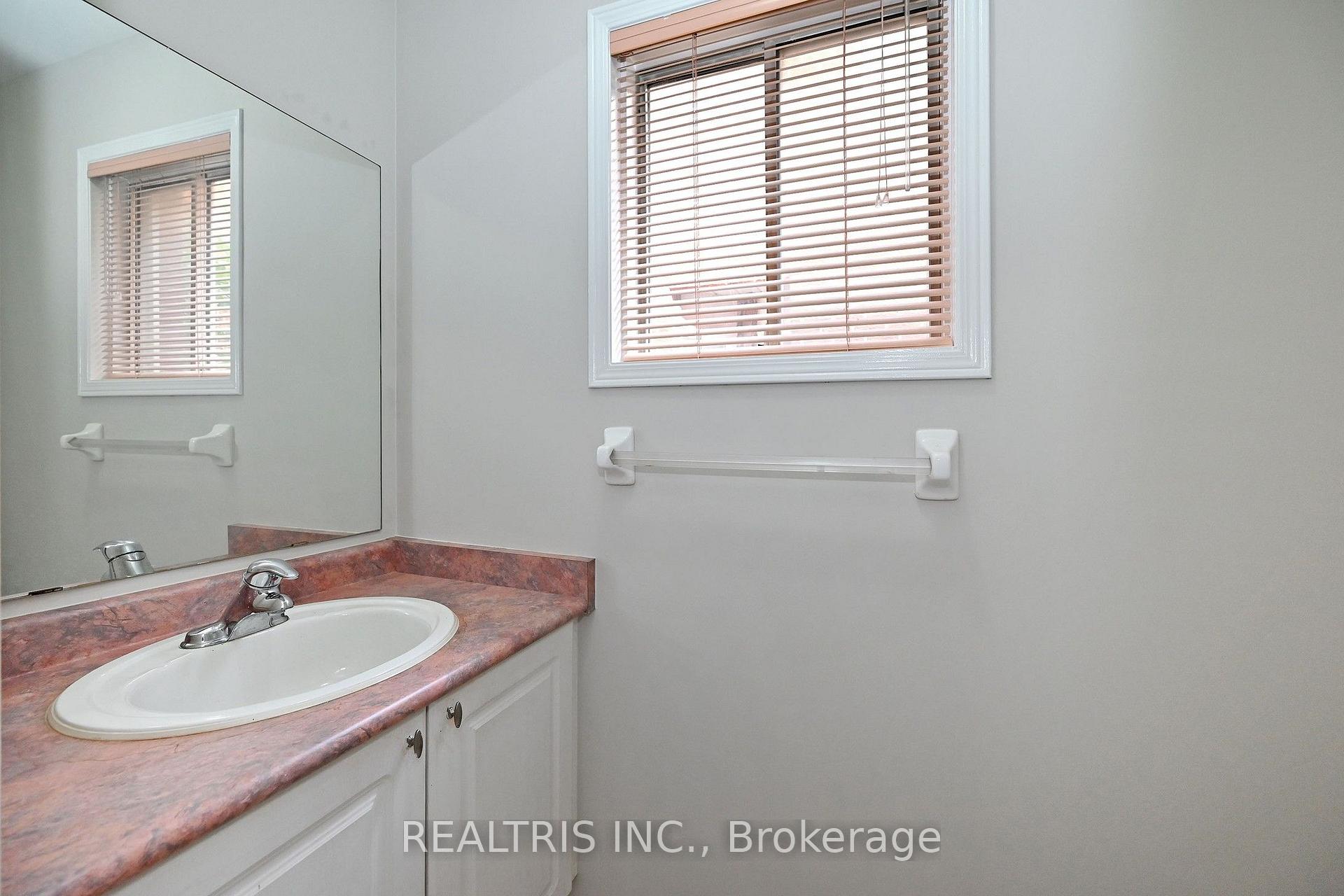 Photo 22 of 101 Booth Crescent N, Ajax, Central — HOMEH