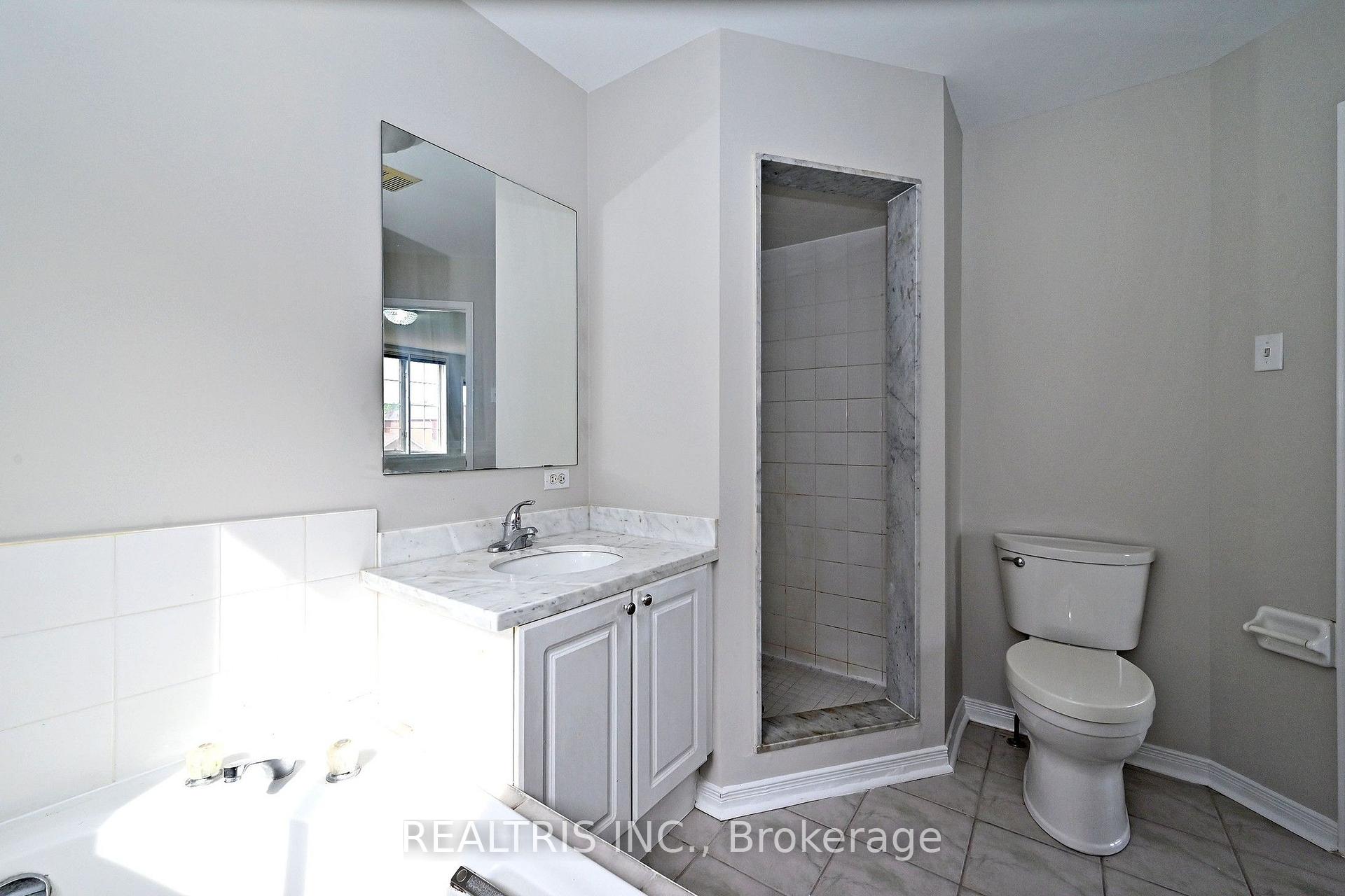 Photo 33 of 101 Booth Crescent N, Ajax, Central — HOMEH
