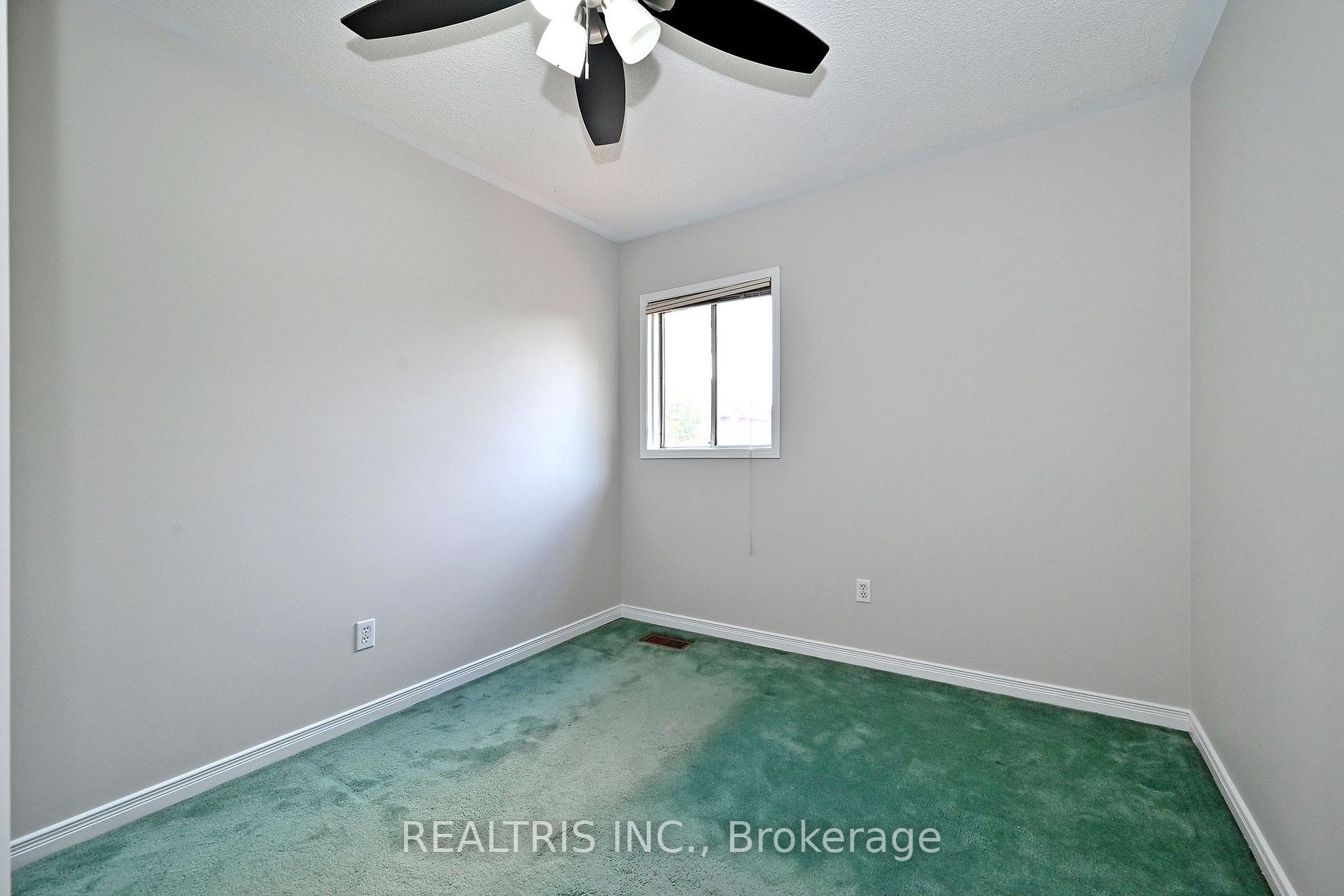Photo 37 of 101 Booth Crescent N, Ajax, Central — HOMEH