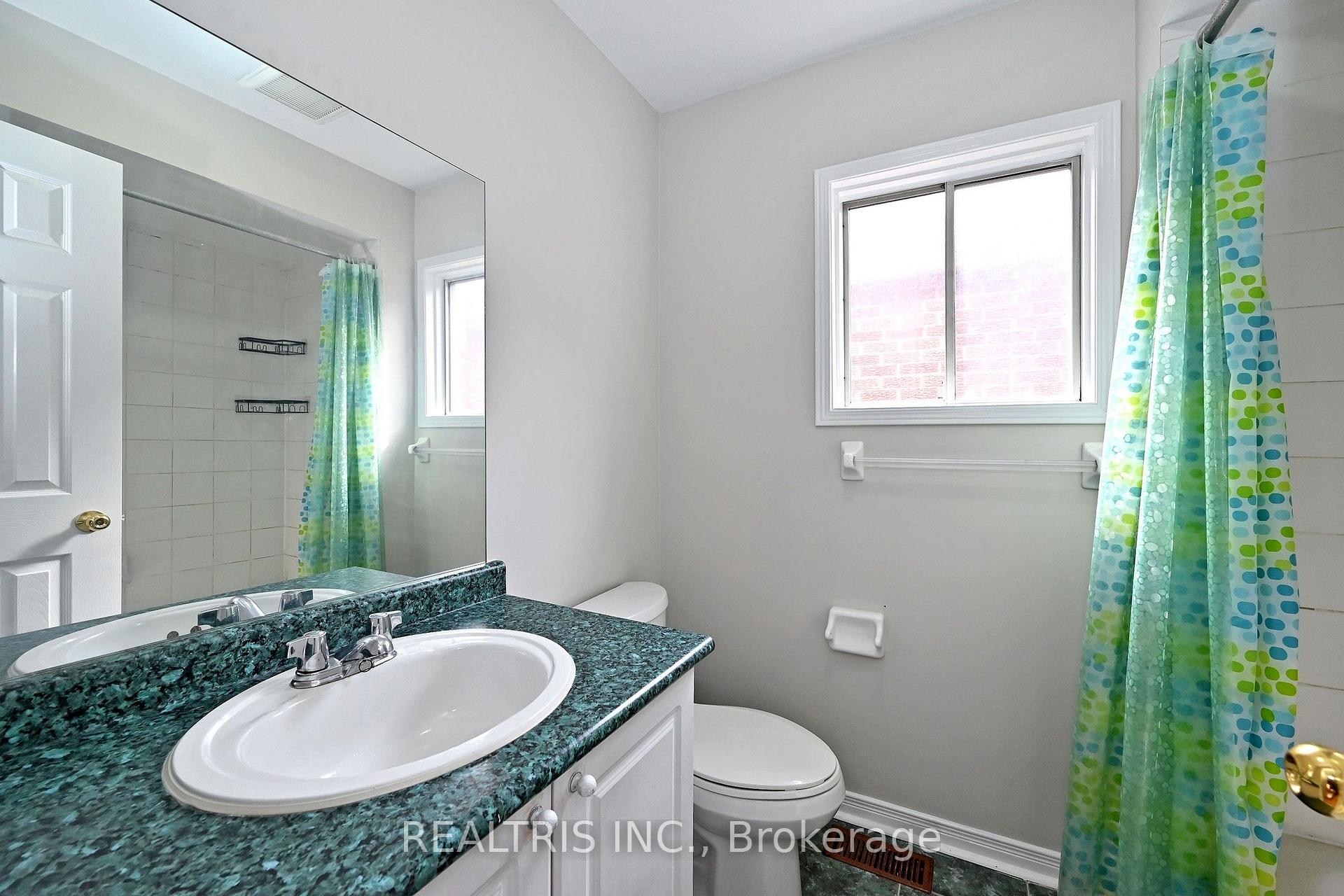 Photo 39 of 101 Booth Crescent N, Ajax, Central — HOMEH
