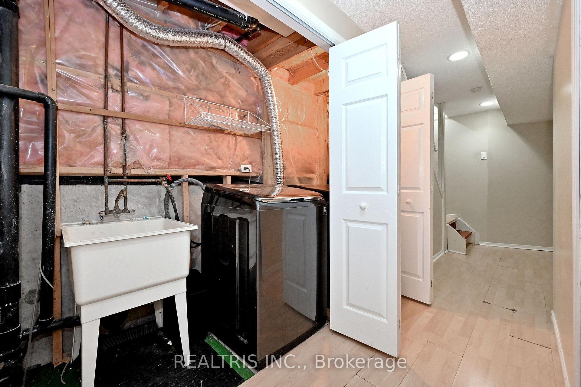 Photo 46 of 101 Booth Crescent N, Ajax, Central — HOMEH