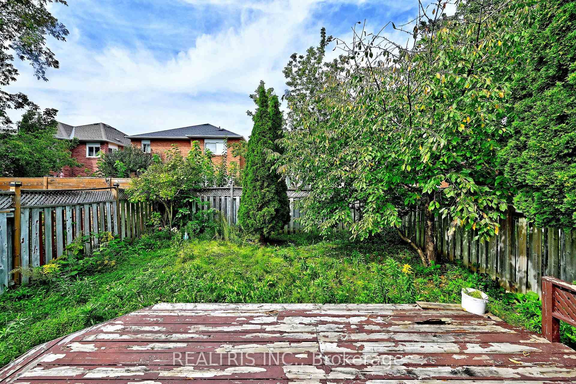 Photo 47 of 101 Booth Crescent N, Ajax, Central — HOMEH