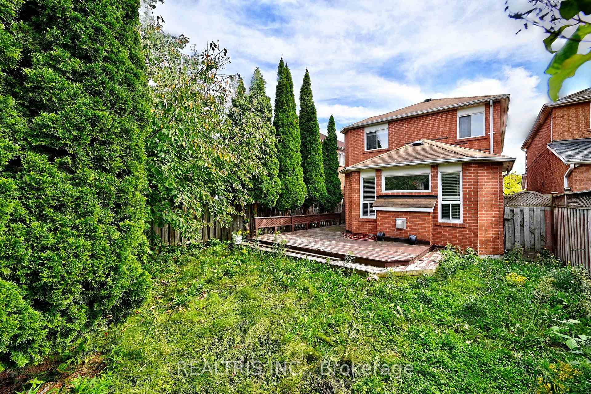 Photo 48 of 101 Booth Crescent N, Ajax, Central — HOMEH
