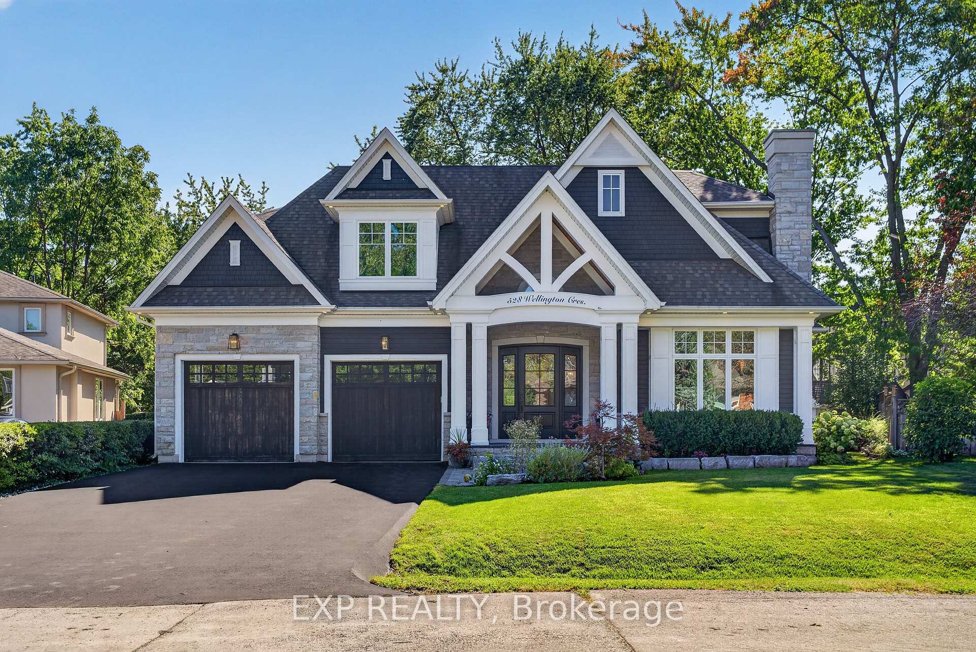 Photo 4 of 528 Wellington Crescent, Oakville, West — HOMEH