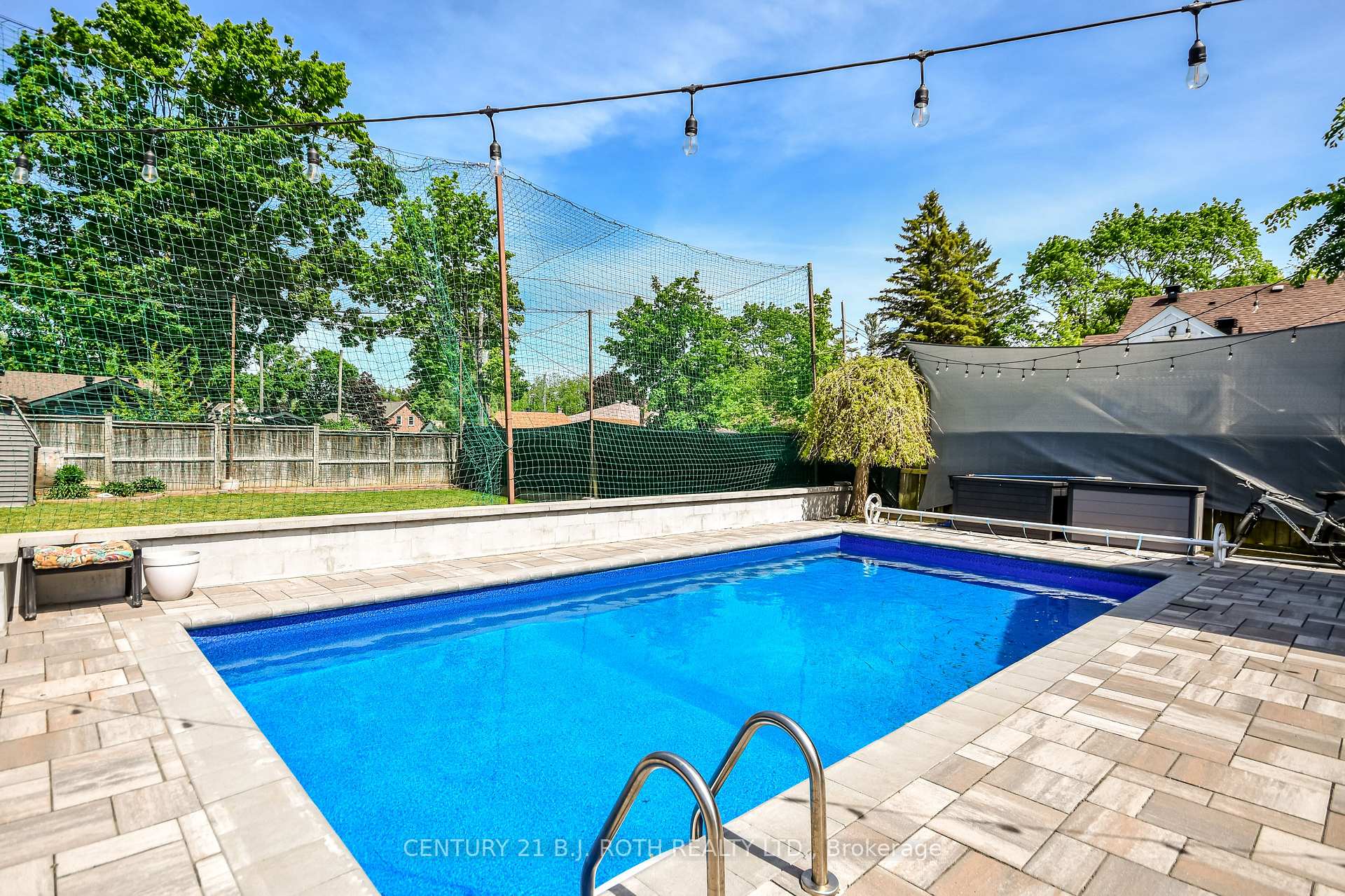 Photo 35 of 7 Wesley Street, Barrie, Sunnidale — HOMEH