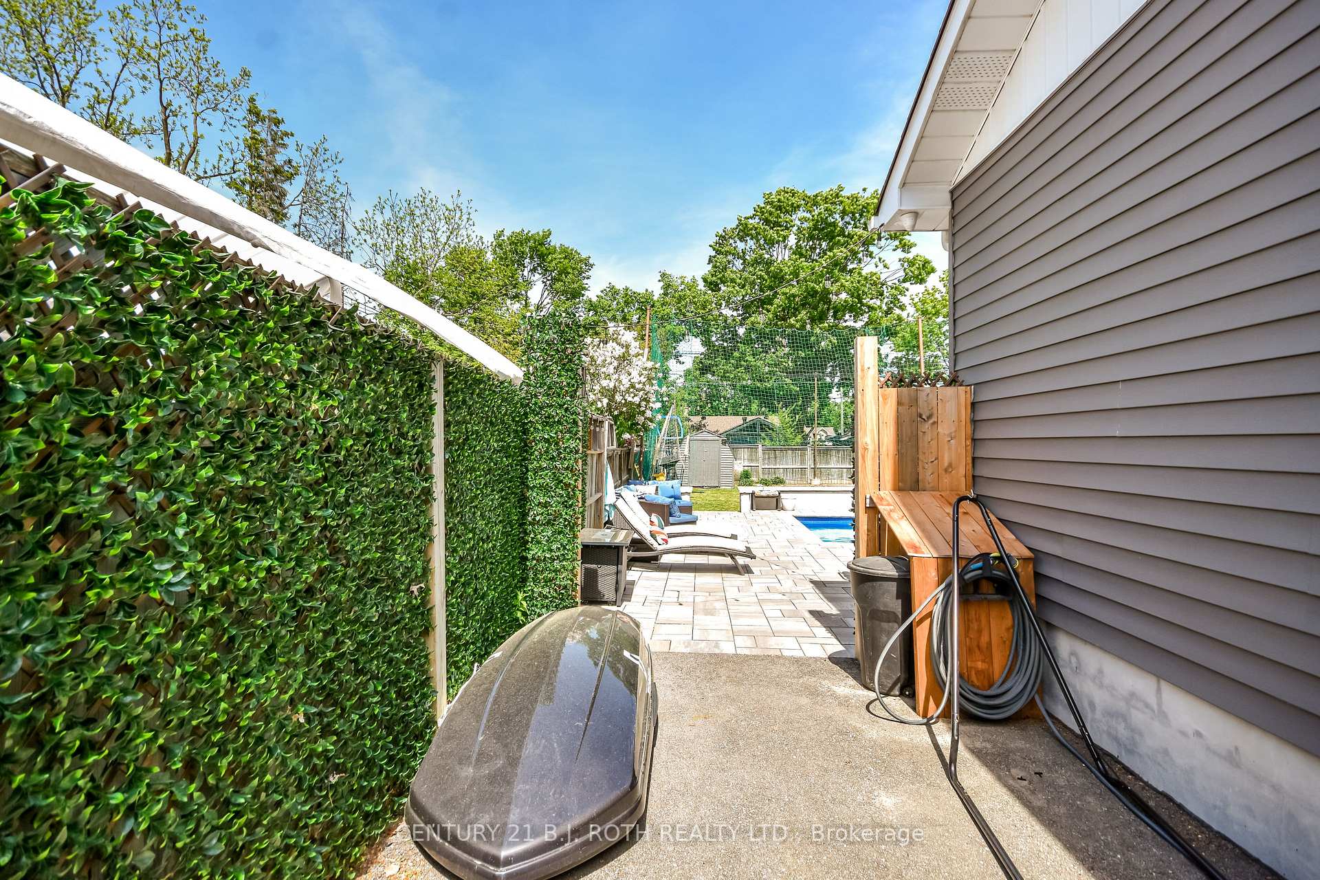 Photo 39 of 7 Wesley Street, Barrie, Sunnidale — HOMEH