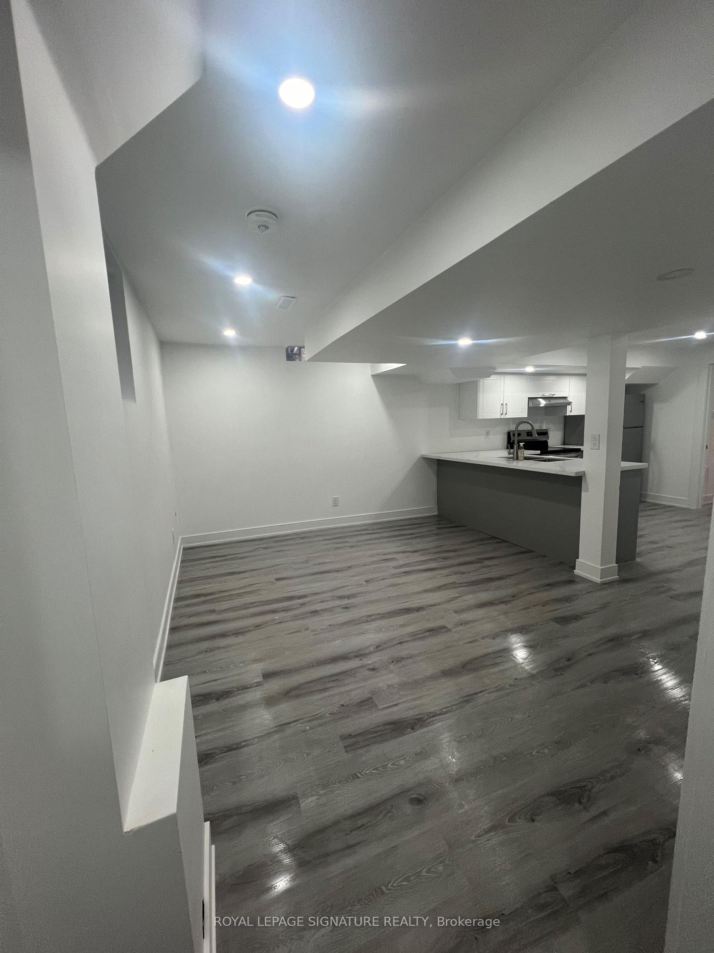 Photo 8 of Unit BASEMENT, 3 Cox Crescent, Brampton, Northwood Park — HOMEH