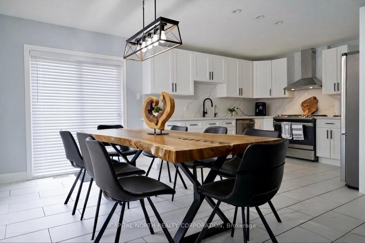 Photo 12 of 8 Downer Crescent, Wasaga Beach — HOMEH