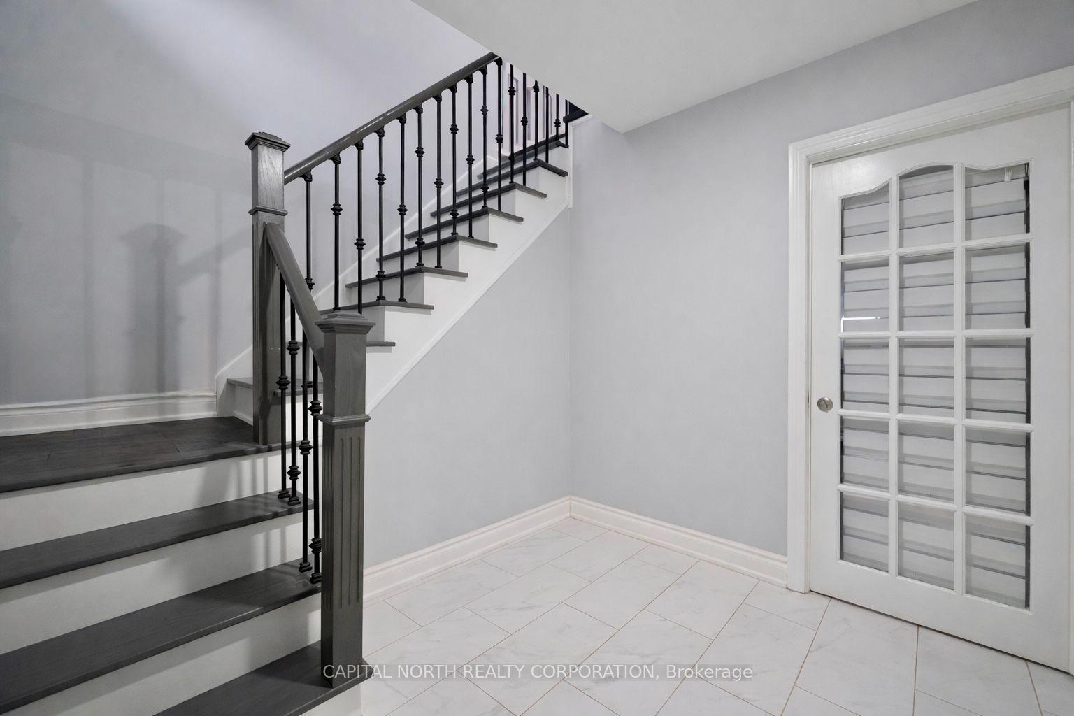 Photo 22 of 8 Downer Crescent, Wasaga Beach — HOMEH
