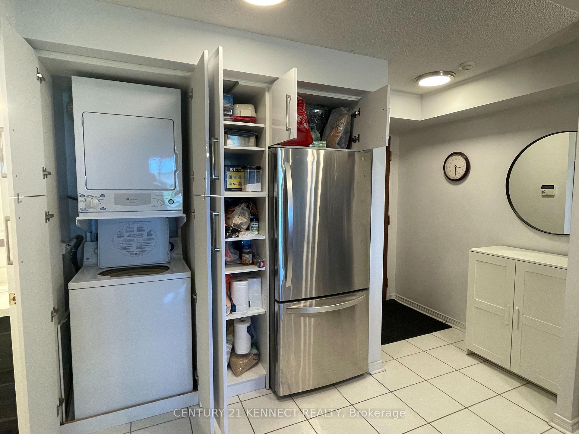 Photo 9 of Unit 707, 11 Oneida Crescent, Richmond Hill, Langstaff — HOMEH