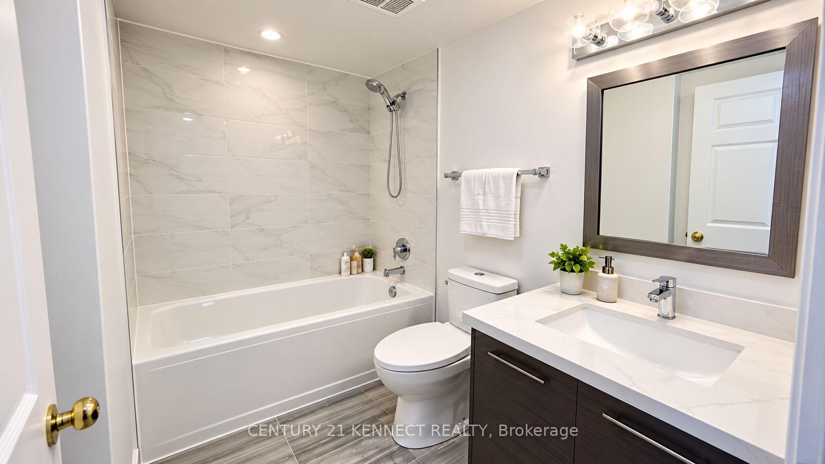 Photo 16 of Unit 707, 11 Oneida Crescent, Richmond Hill, Langstaff — HOMEH