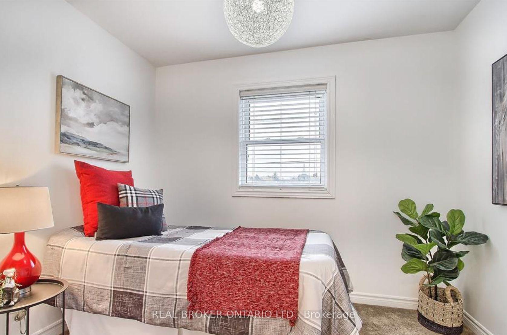 Photo 18 of Unit Main Floor, 57 Main Street S, Uxbridge — HOMEH