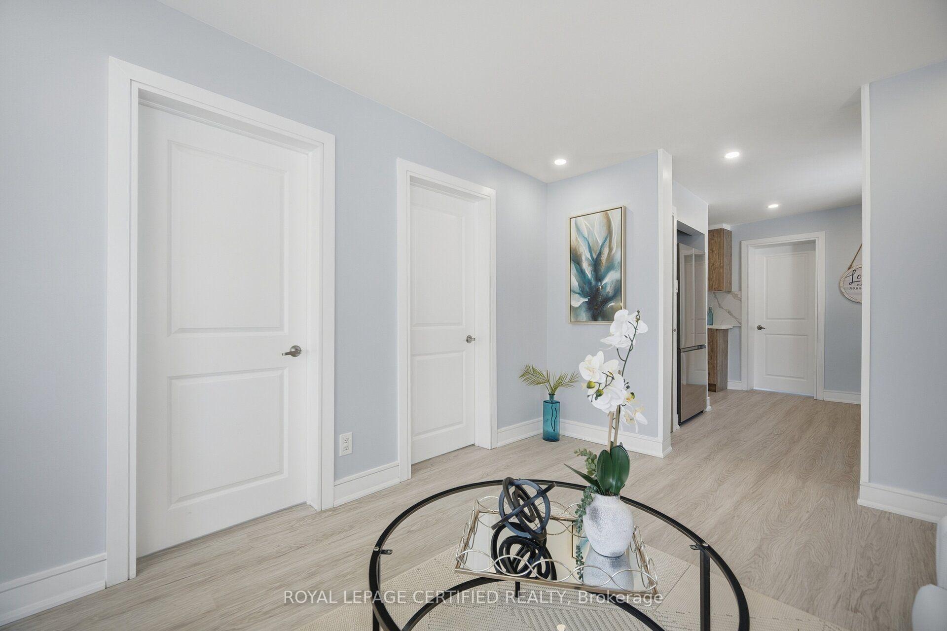 Photo 20 of 1019 Ogden Avenue, Mississauga, Lakeview — HOMEH