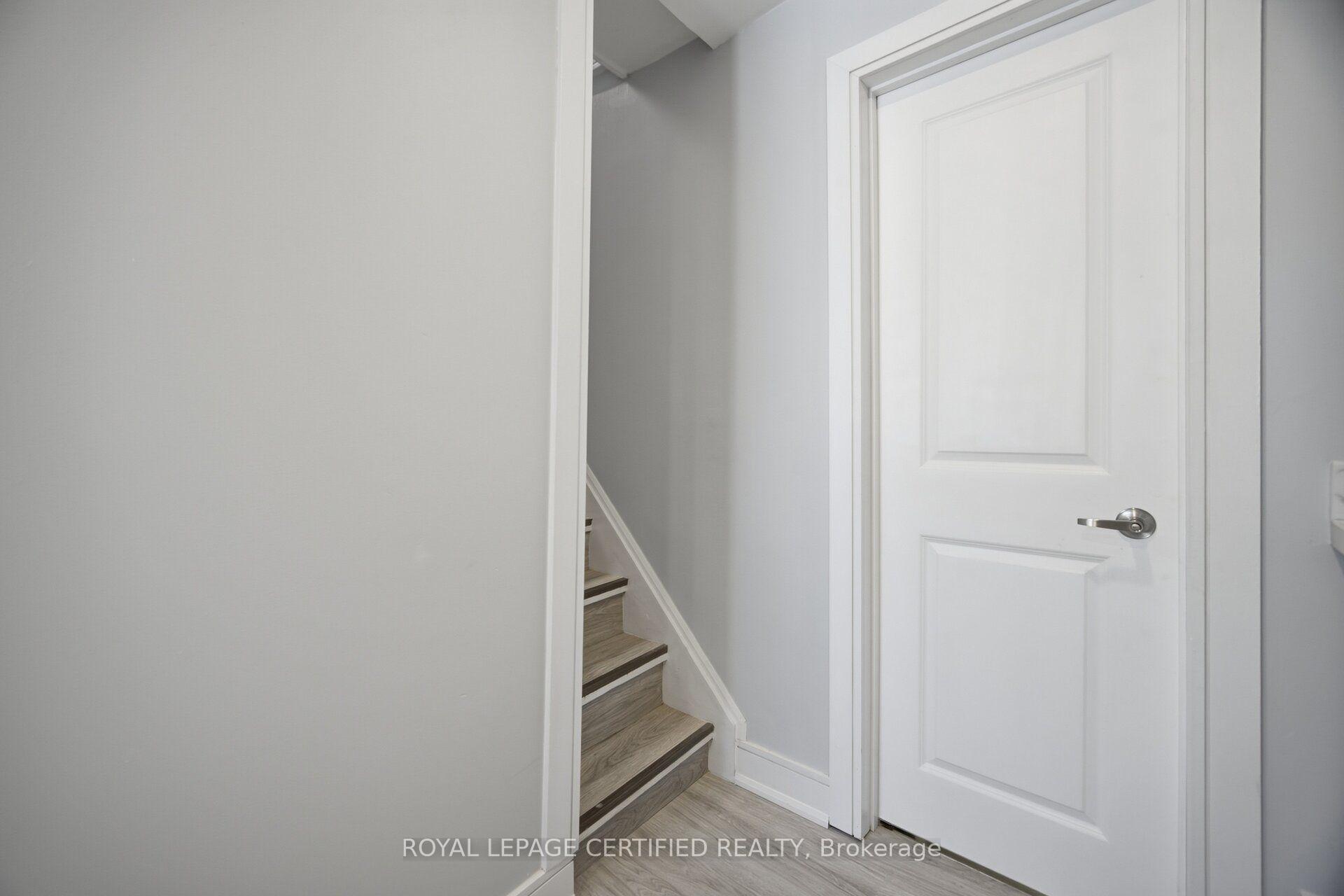 Photo 39 of 1019 Ogden Avenue, Mississauga, Lakeview — HOMEH