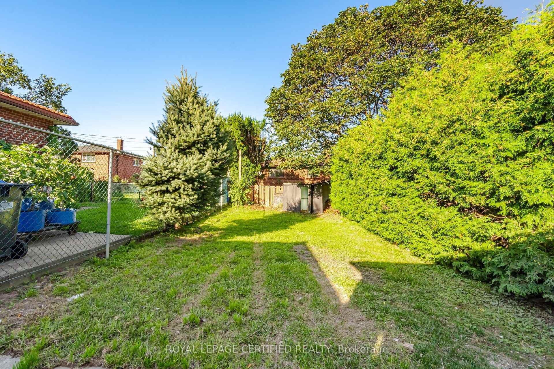 Photo 48 of 1019 Ogden Avenue, Mississauga, Lakeview — HOMEH