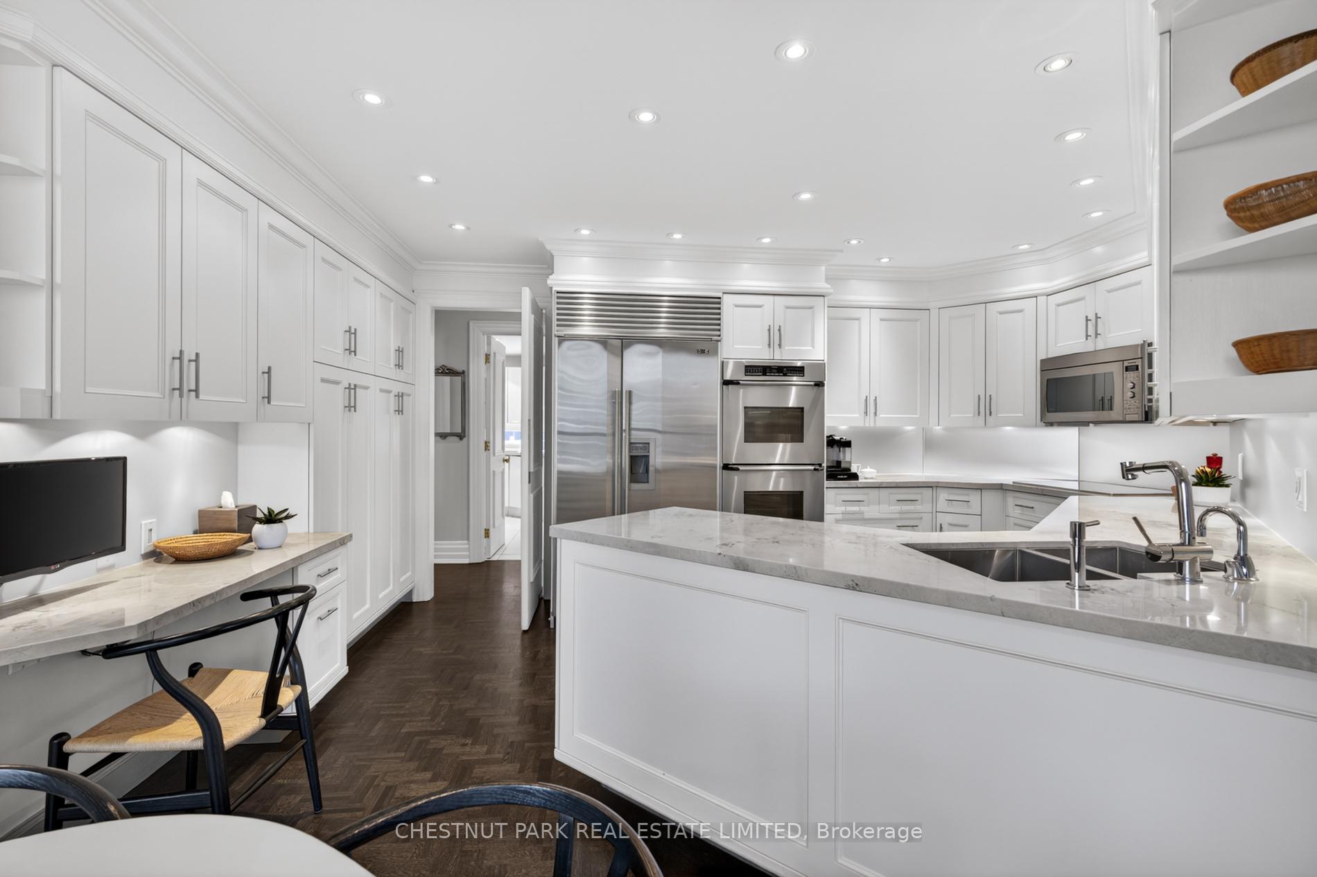 Photo 13 of Unit 701, 33 Jackes Avenue, Toronto, Rosedale-Moore Park — HOMEH
