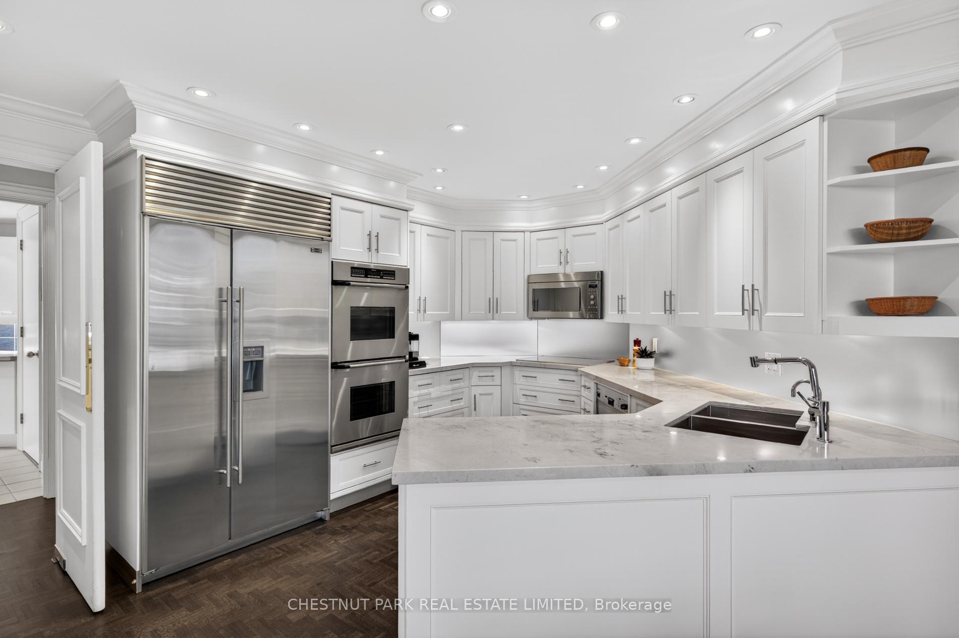 Photo 15 of Unit 701, 33 Jackes Avenue, Toronto, Rosedale-Moore Park — HOMEH