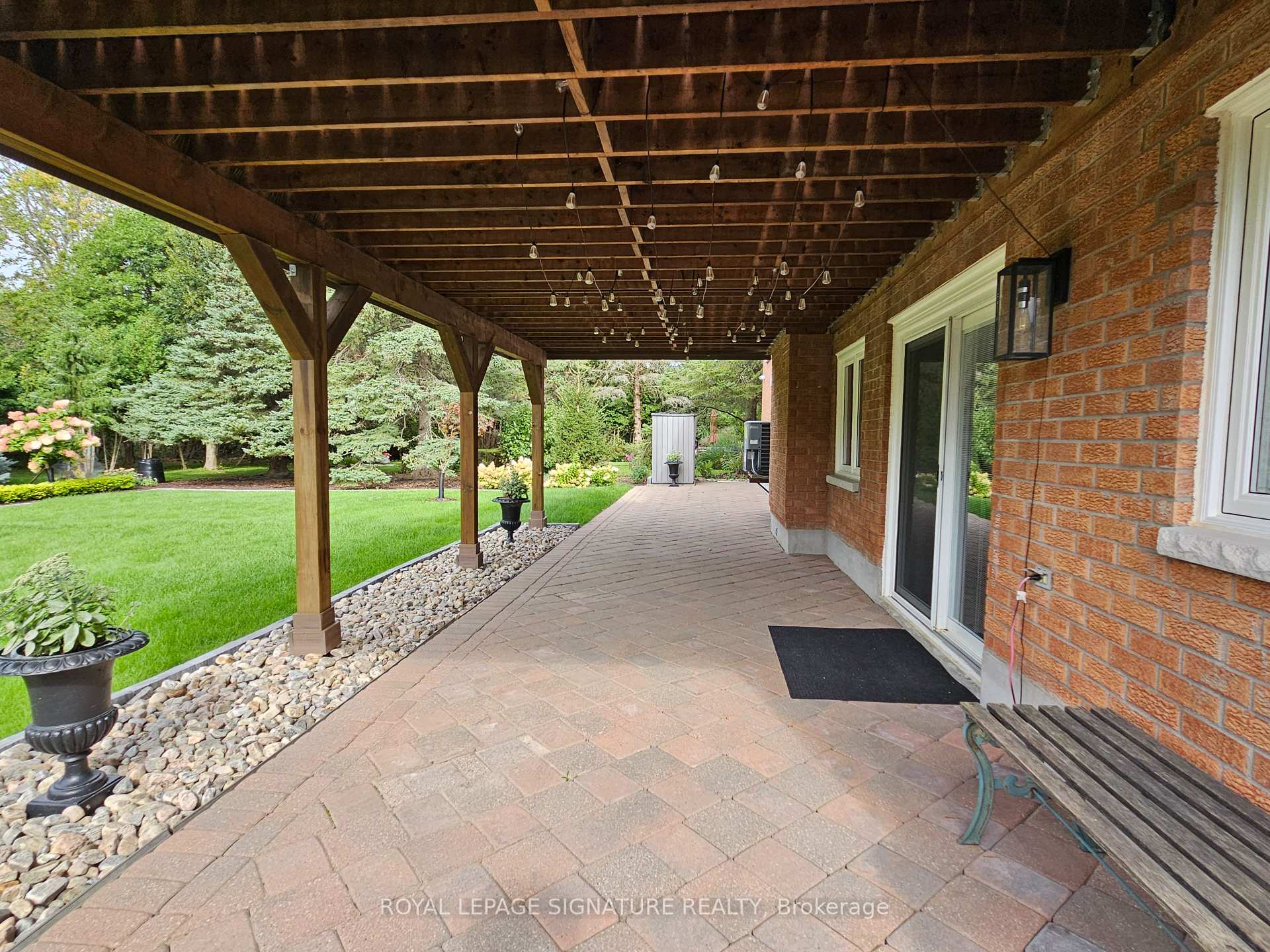 Photo 8 of Unit Lower, 30 Craigleith Crescent, Richmond Hill, Oak Ridges Lake Wilcox — HOMEH