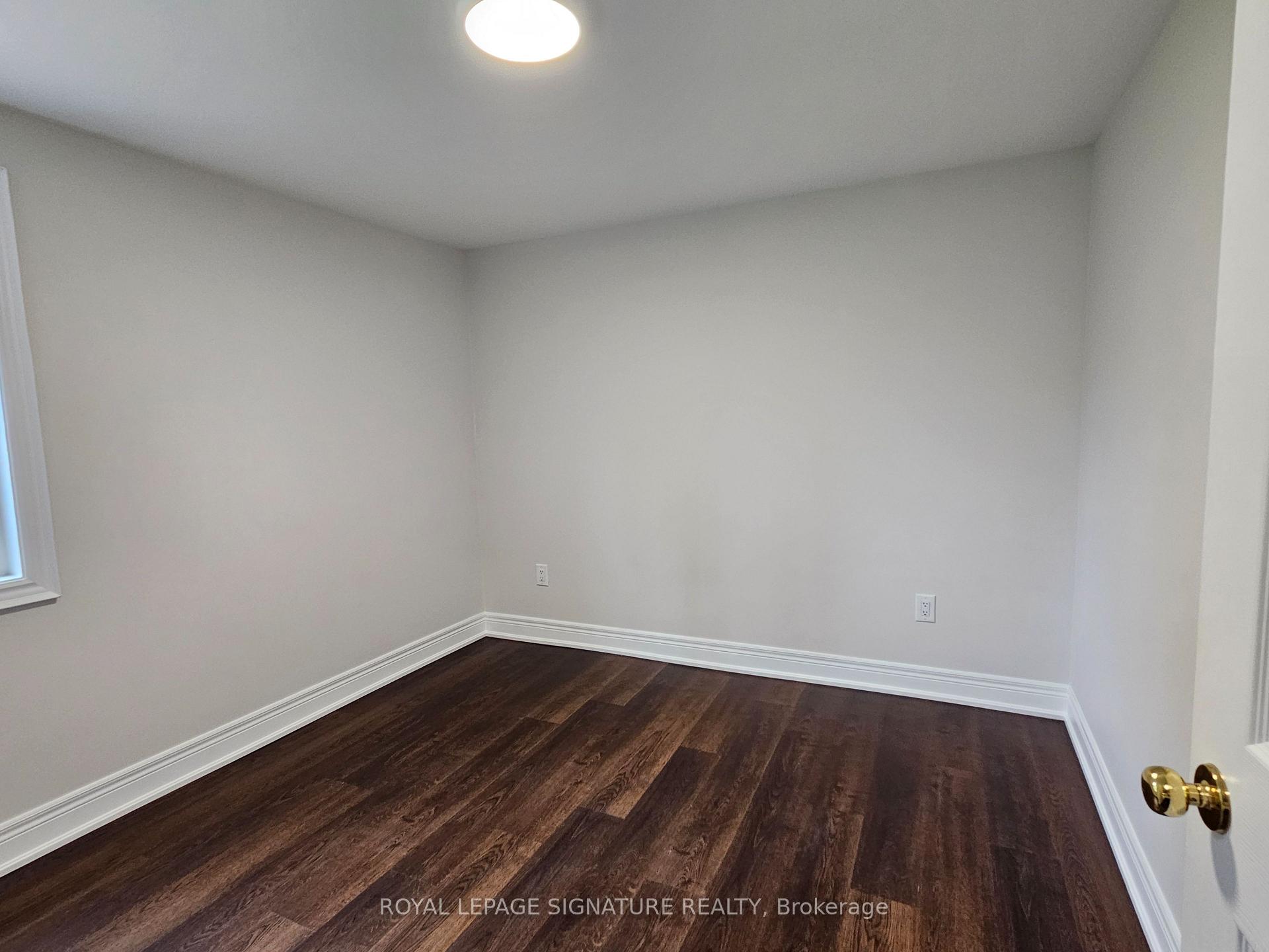 Photo 20 of Unit Lower, 30 Craigleith Crescent, Richmond Hill, Oak Ridges Lake Wilcox — HOMEH