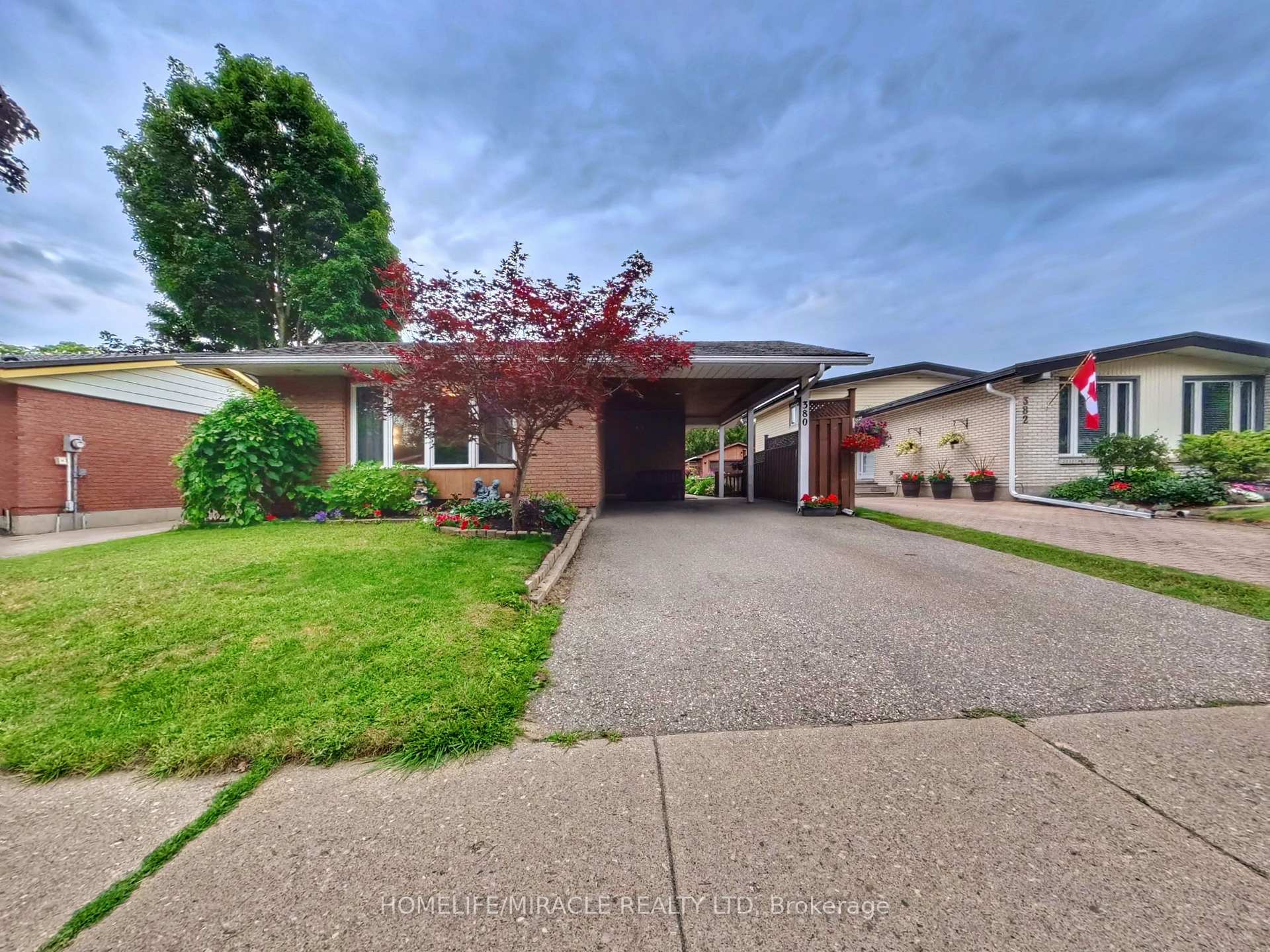 Photo of 380 Grangewood Drive