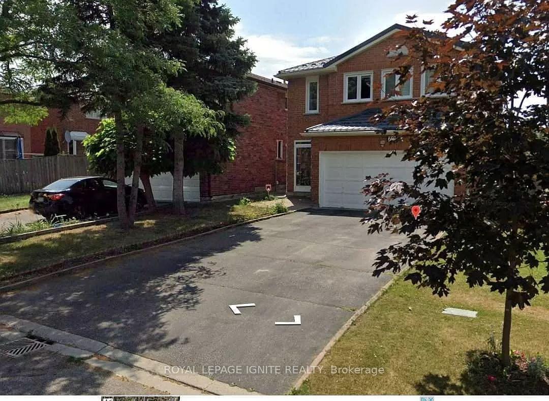 Photo 2 of Unit Main, 72 Brimstone Crescent, Scarborough, Agincourt North — HOMEH