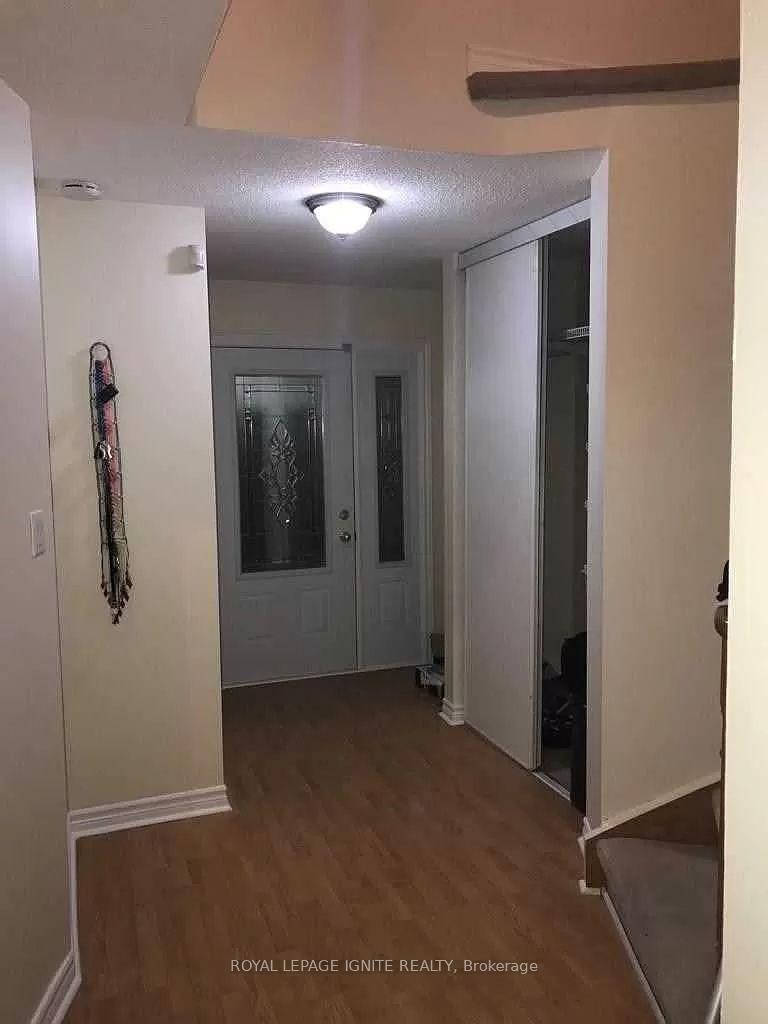 Photo 3 of Unit Main, 72 Brimstone Crescent, Scarborough, Agincourt North — HOMEH