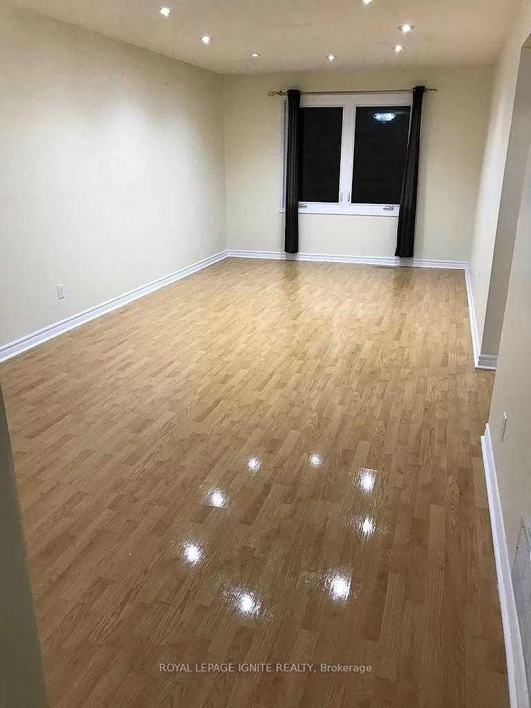 Photo 14 of Unit Main, 72 Brimstone Crescent, Scarborough, Agincourt North — HOMEH