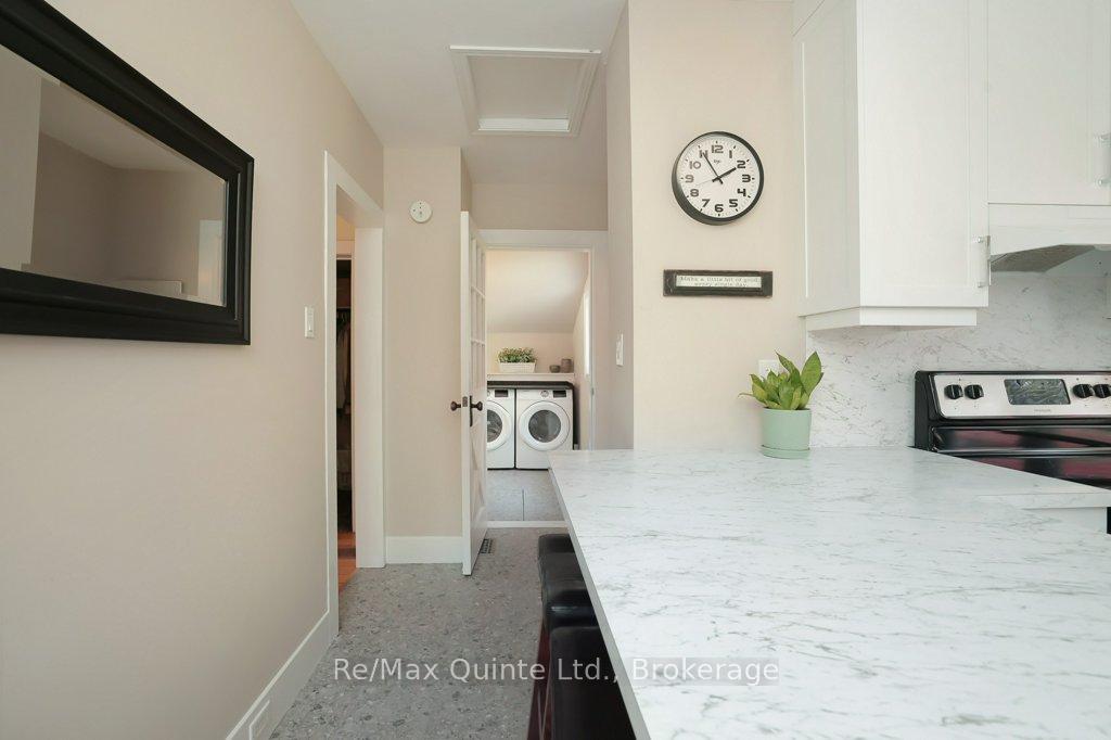 Photo 10 of 29 Joseph Street, Kawartha Lakes, Bobcaygeon — HOMEH